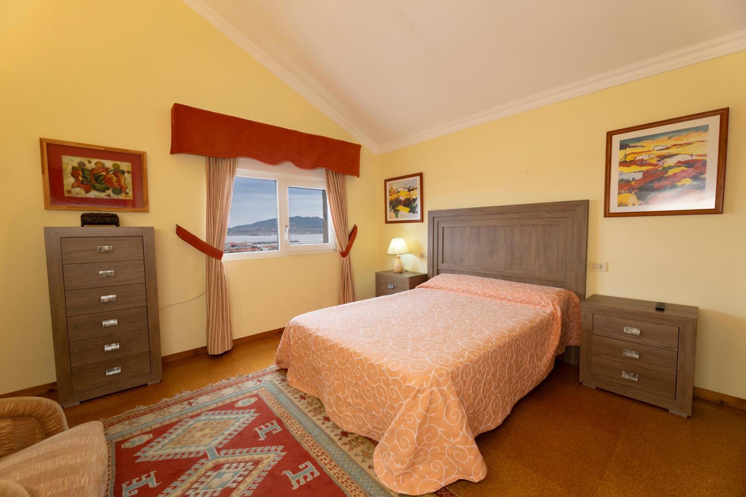 Casa de tres habitaciones