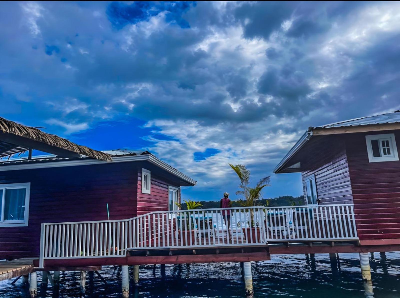 Bungalow - Water Front  photo 2
