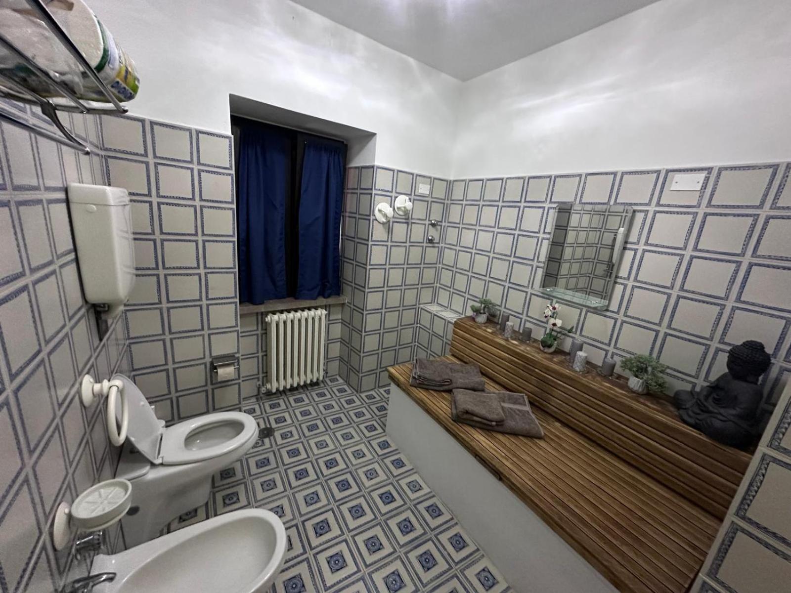 Deluxe Room - Photo 4
