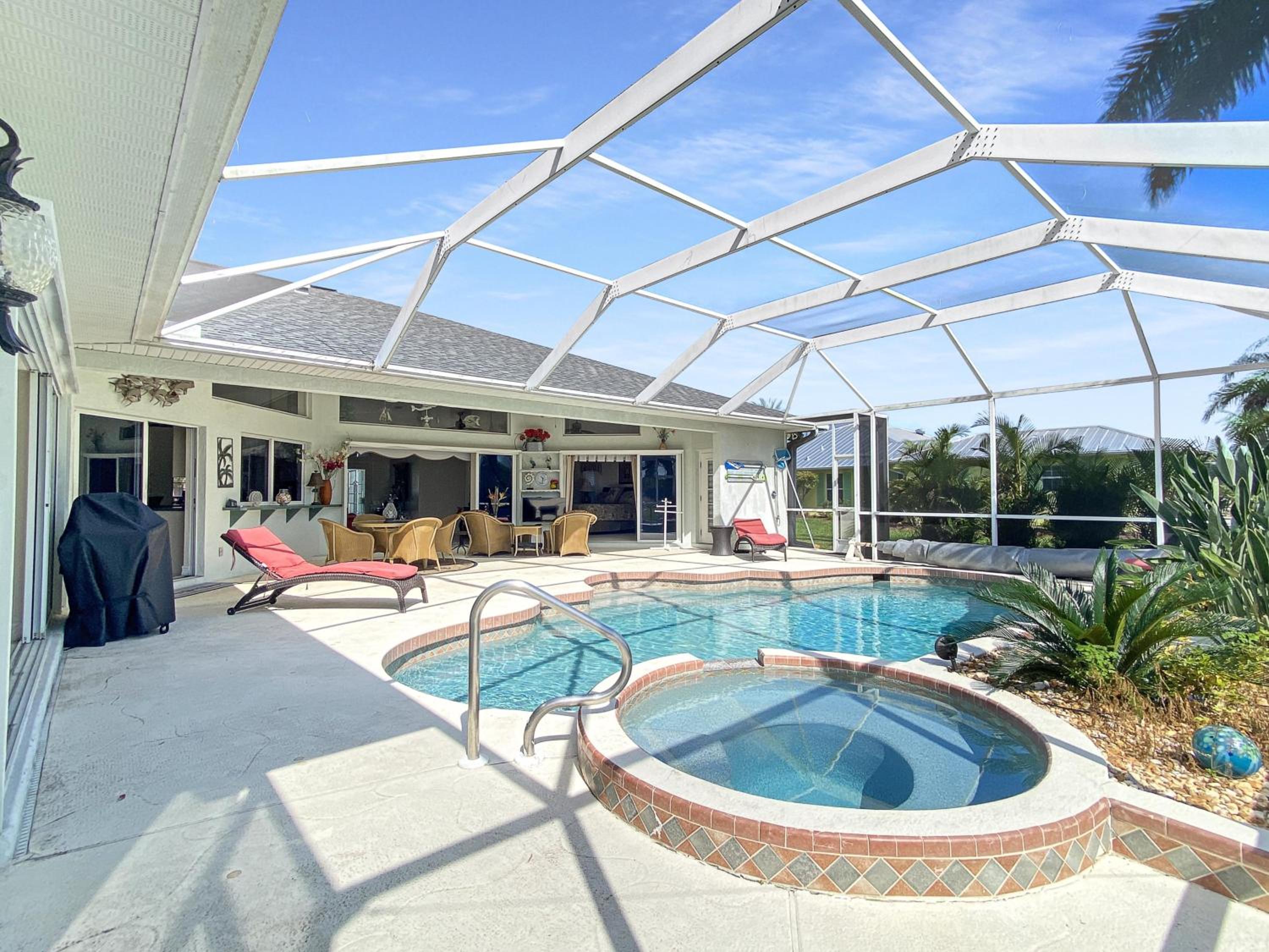 Four-Bedroom Villa photo 3