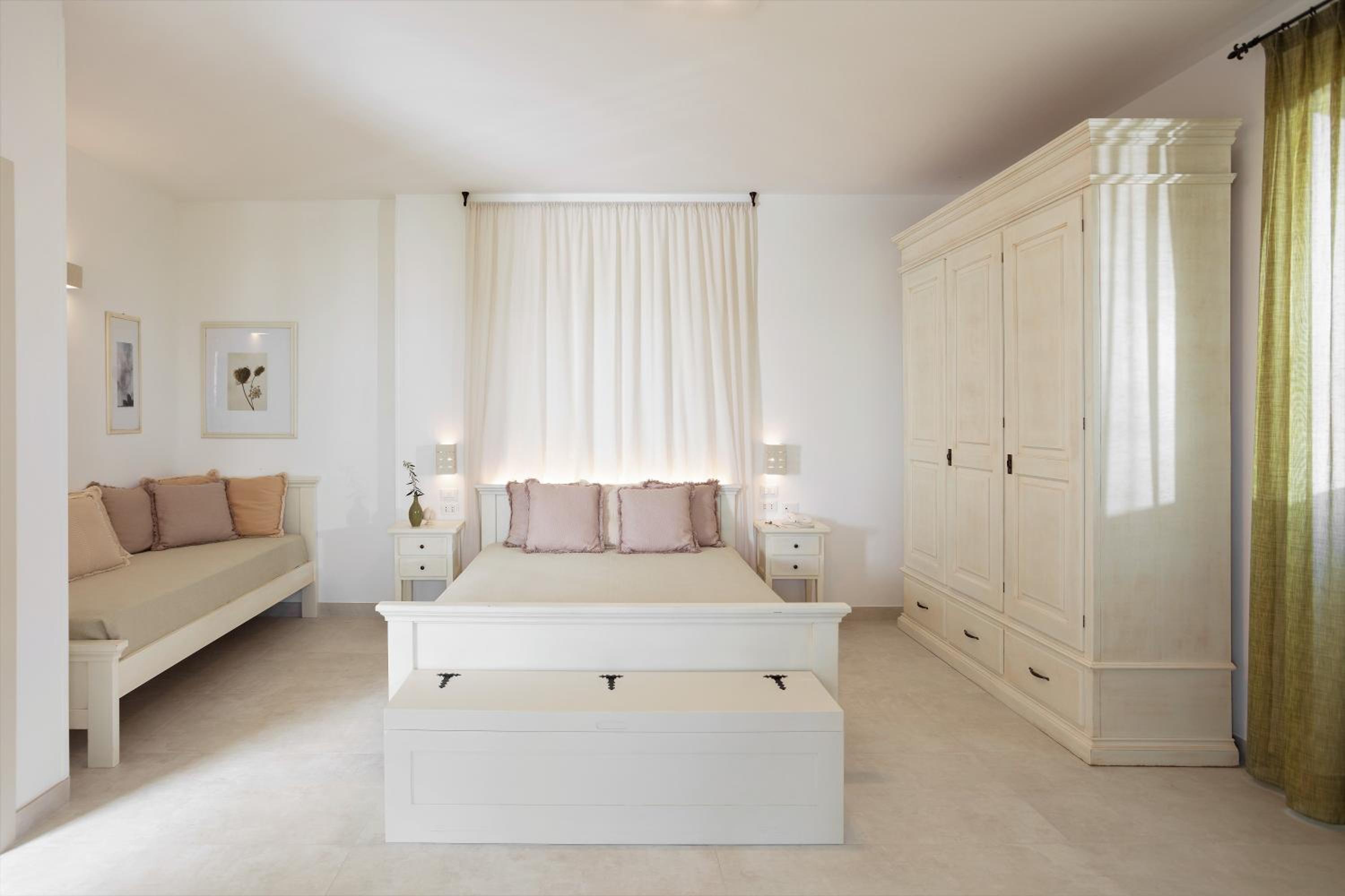 Premium Triple Room photo 3