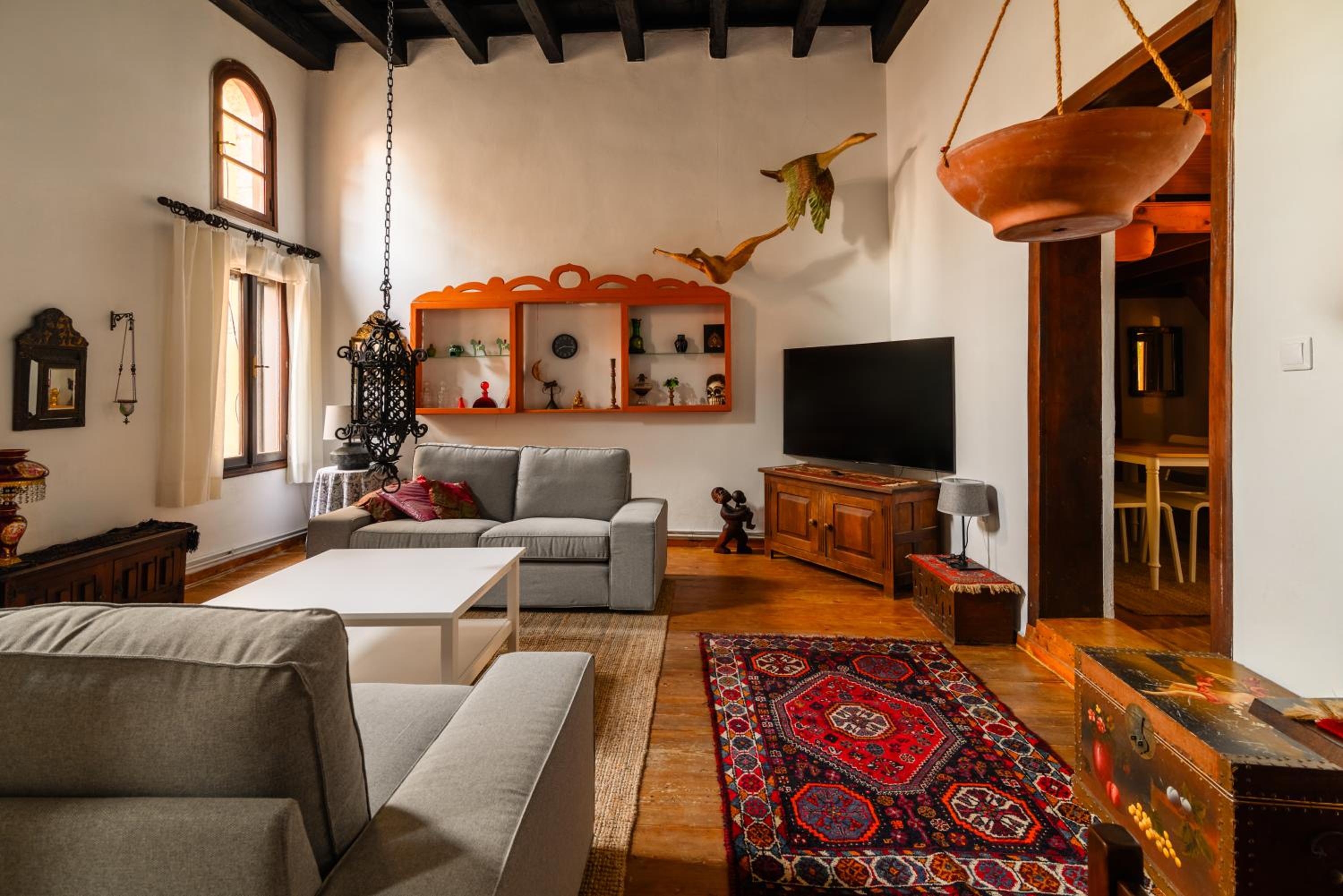 Classic Apartment