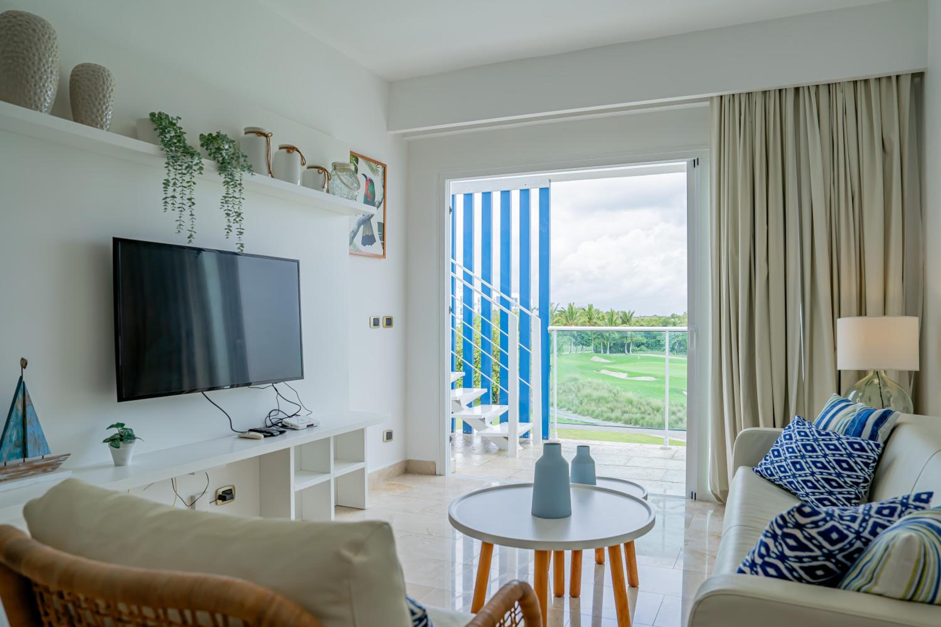 Two-Bedroom Apartment with Terrace photo 1