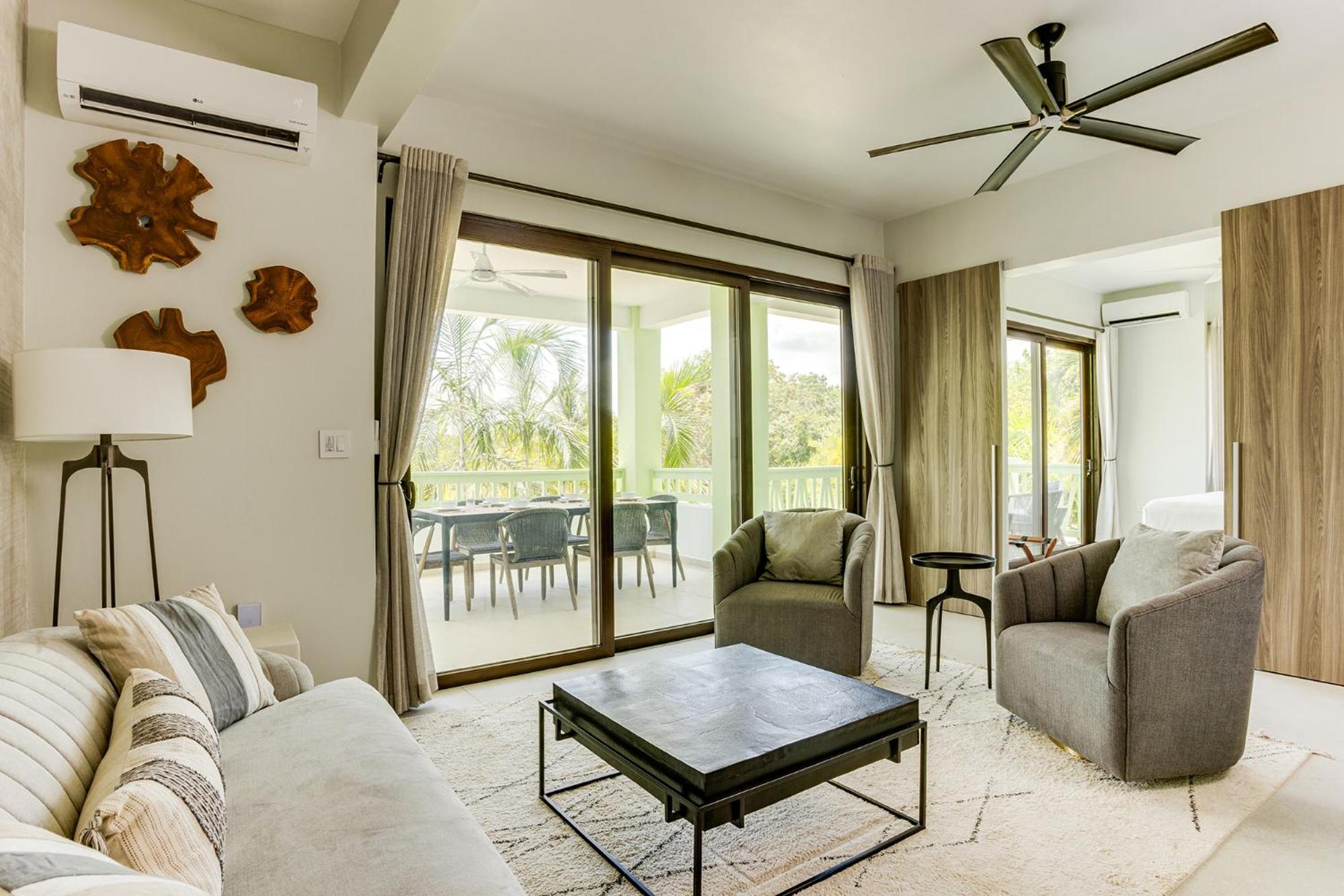 Three-Bedroom Apartment - Oceanfront