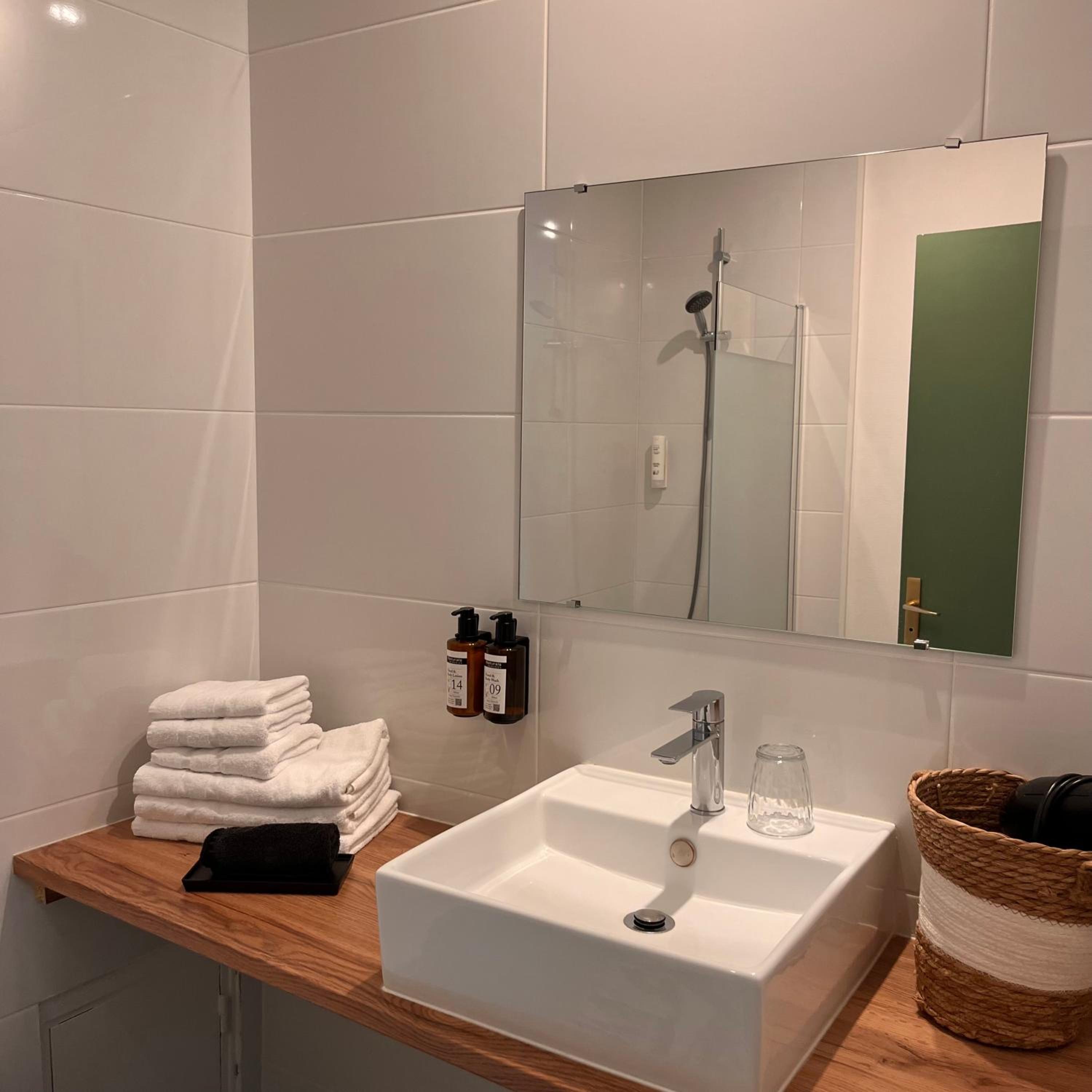 Comfort Triple Room - Photo 6