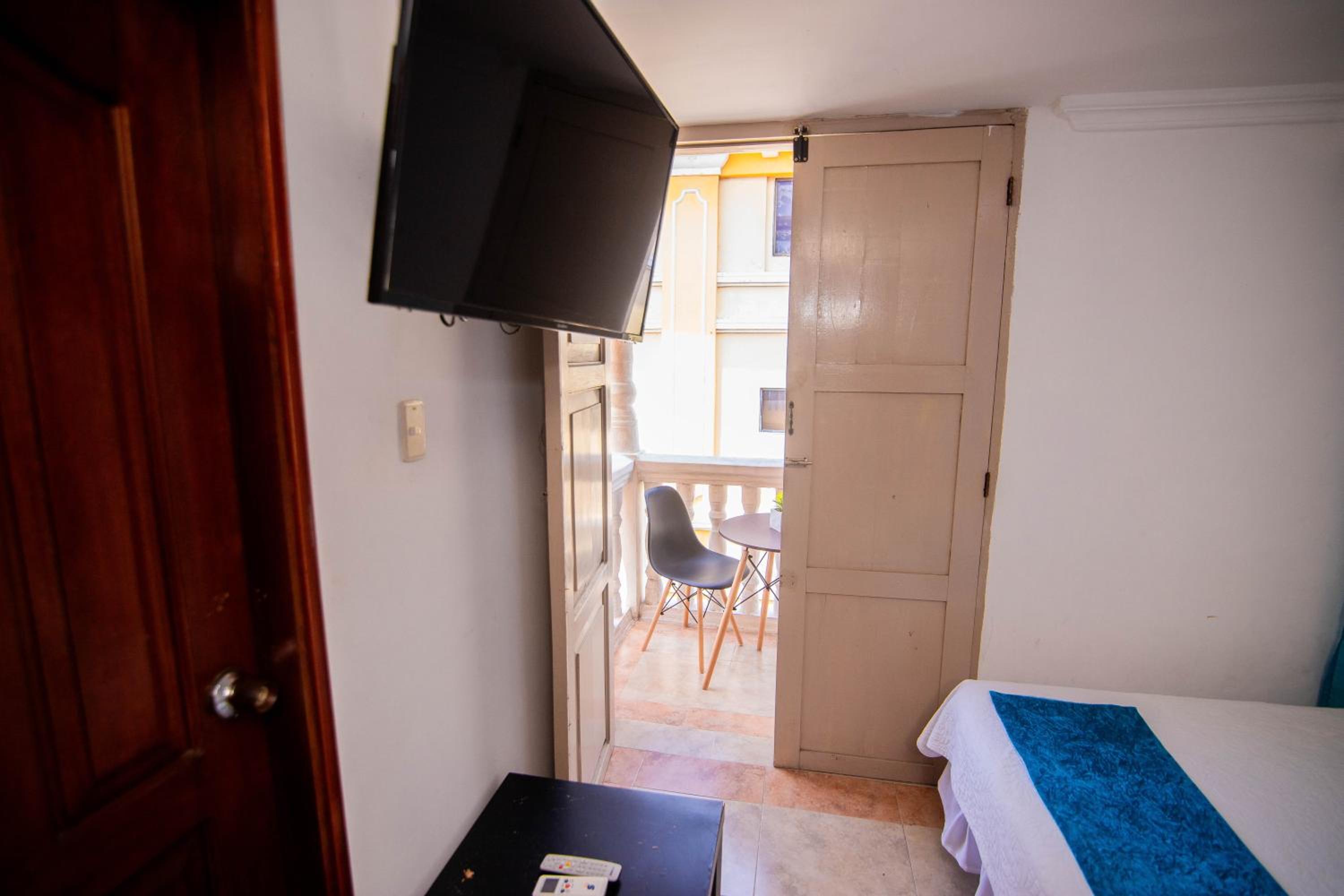 Double Room with Balcony photo 2