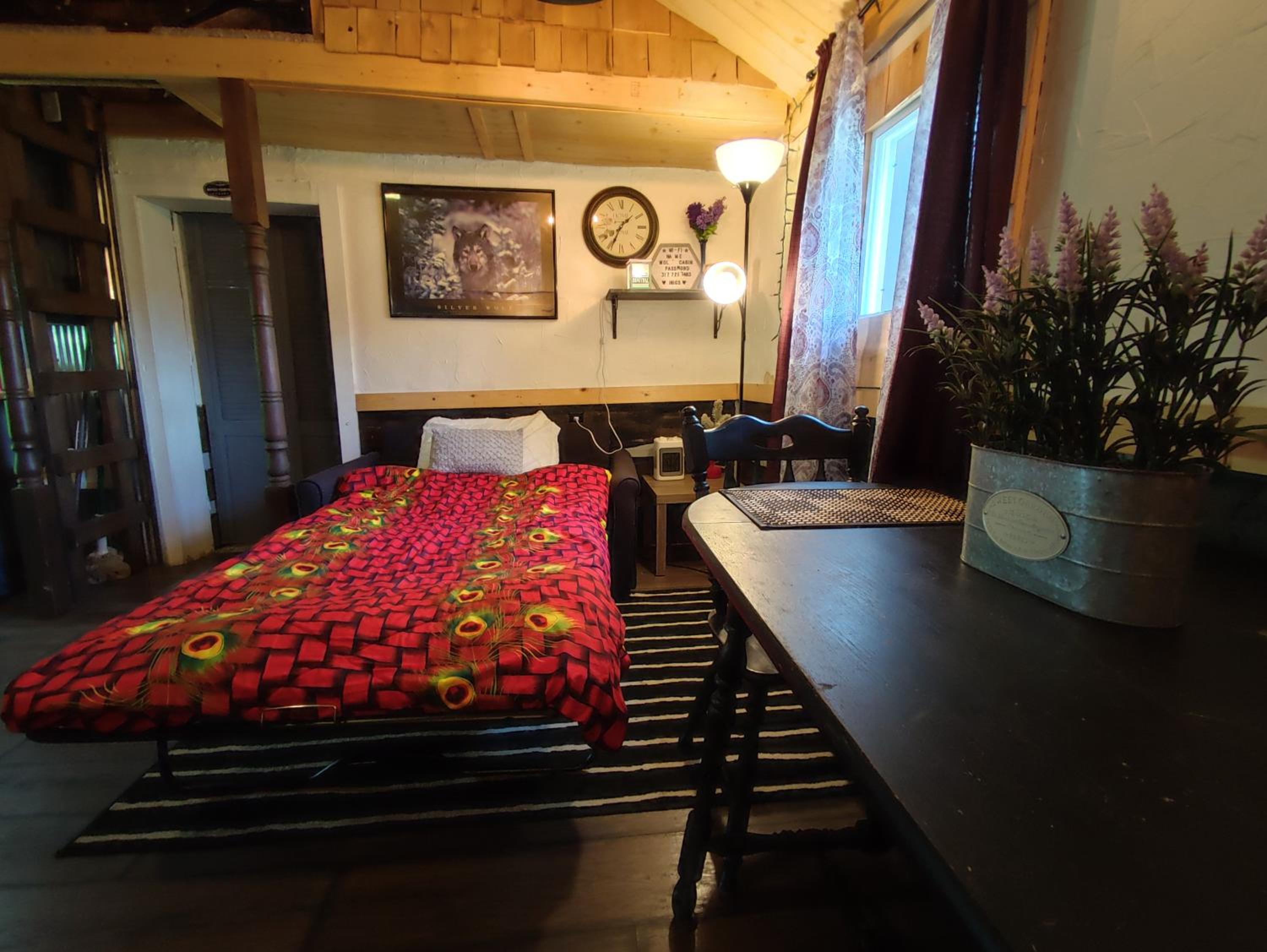 One-Bedroom House - Photo 14