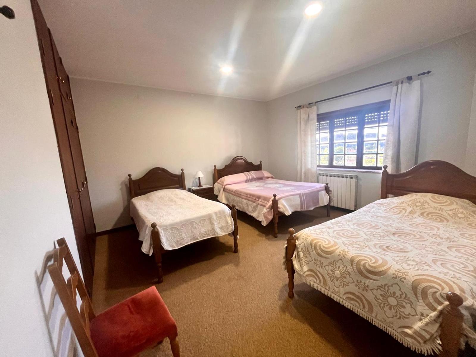 Standard Triple Room - Photo 2