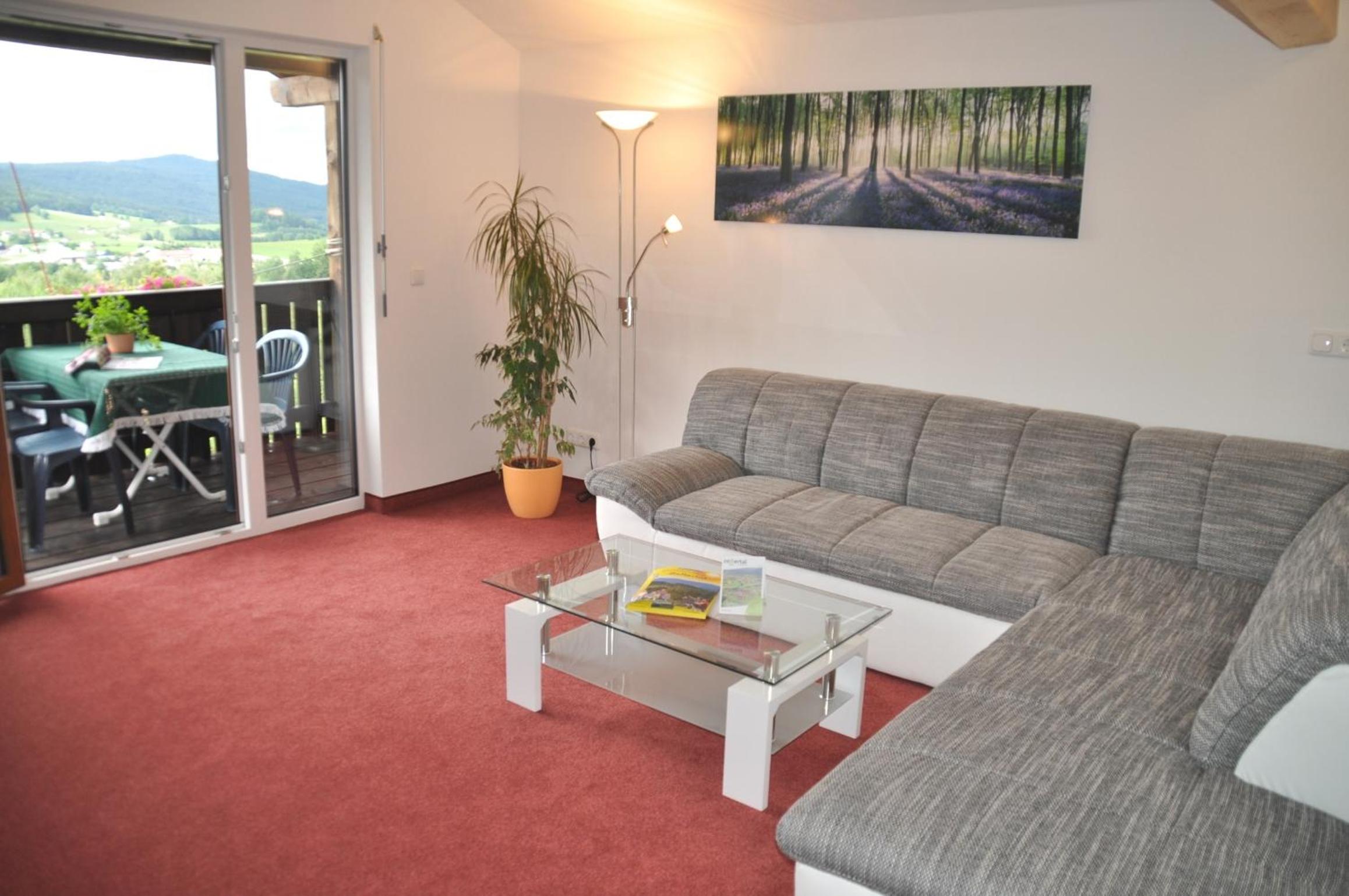 Two-Bedroom Apartment with Balcony photo 2