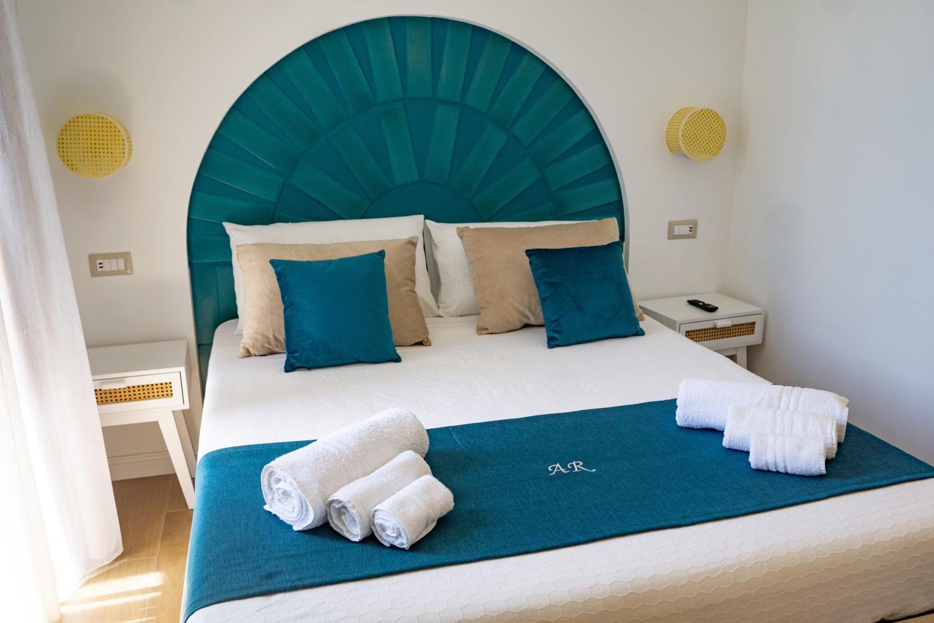 Triple Room with City View