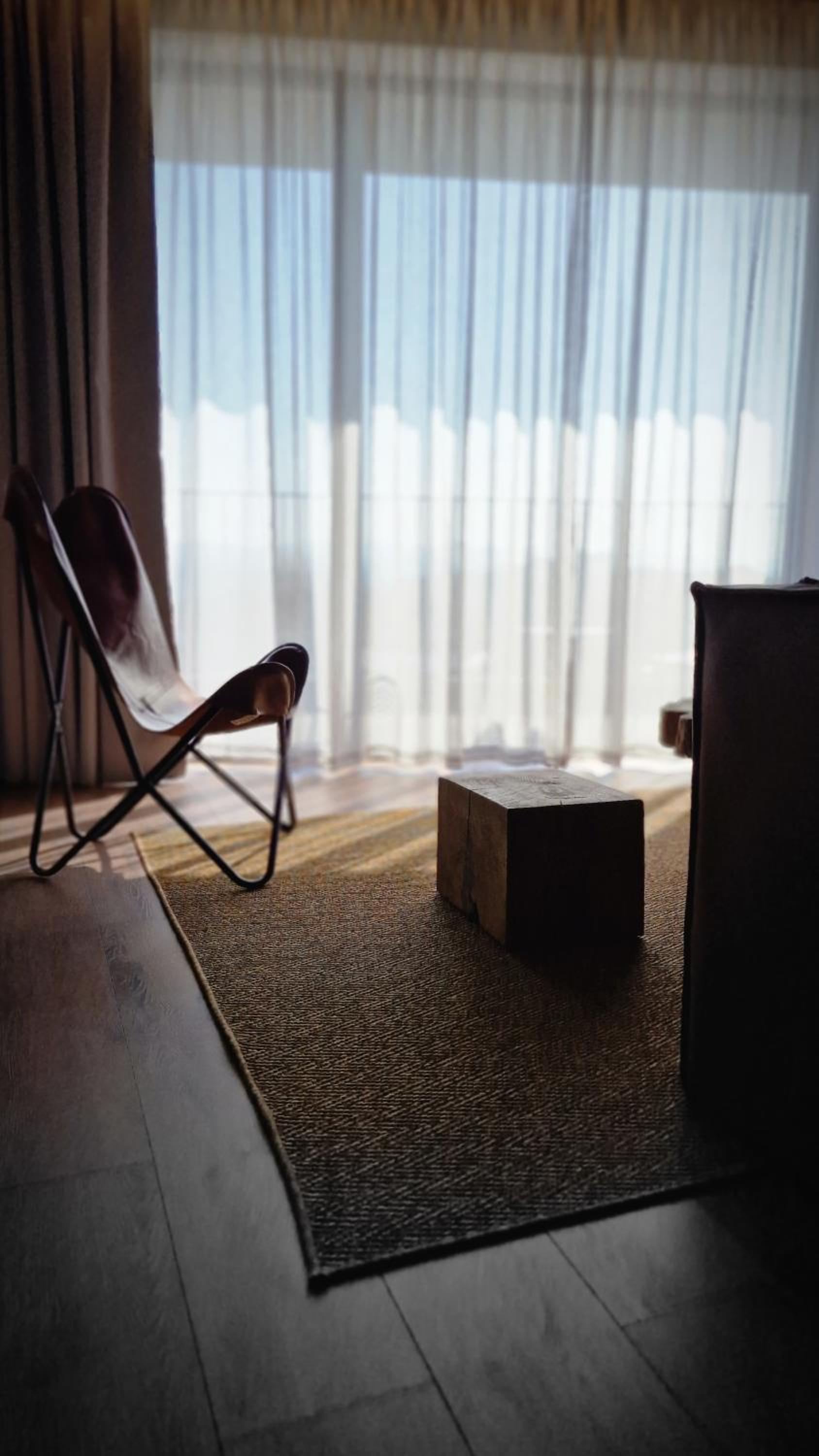 Suite with Balcony and Mountain View - Photo 3