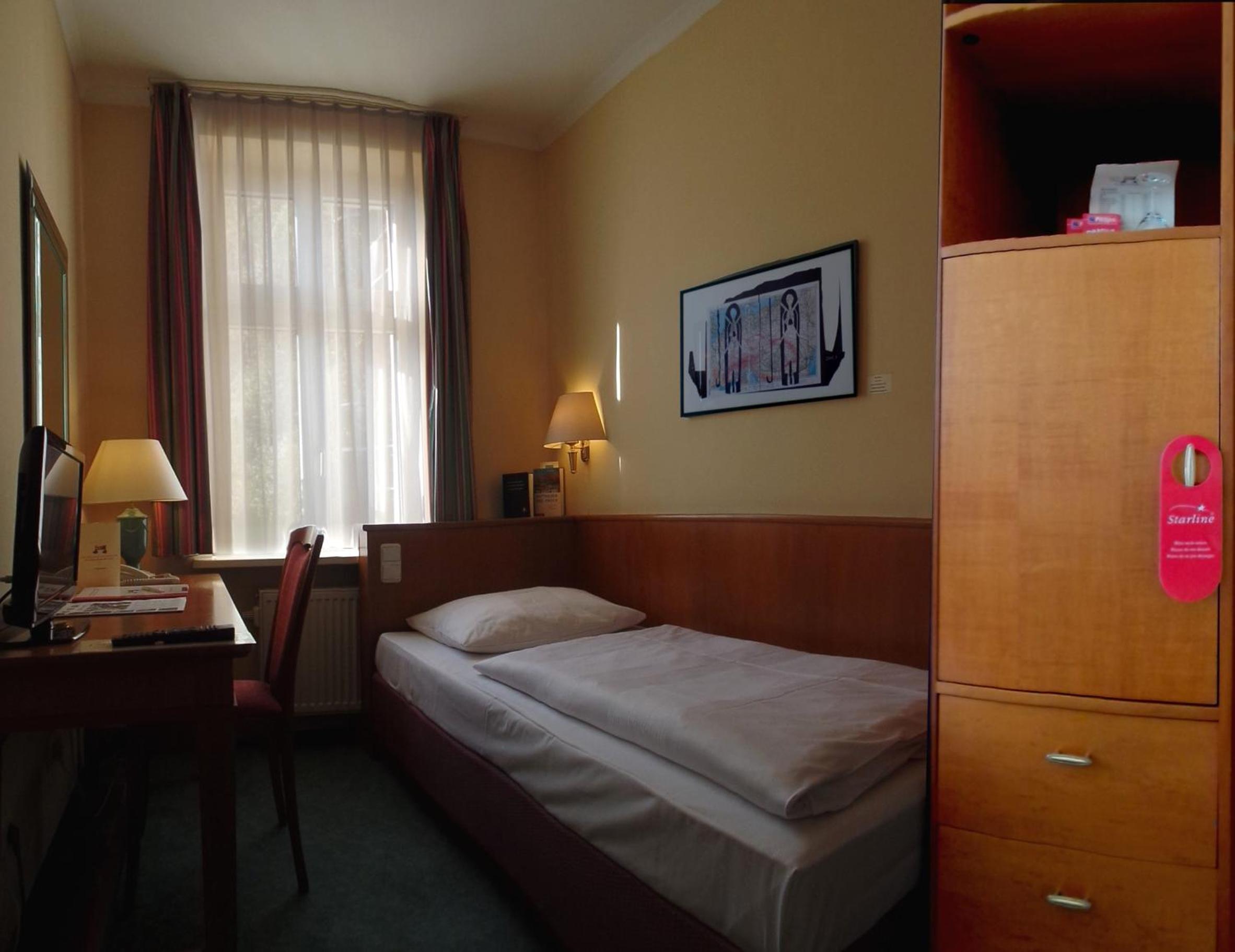 Economy Single Room photo 2