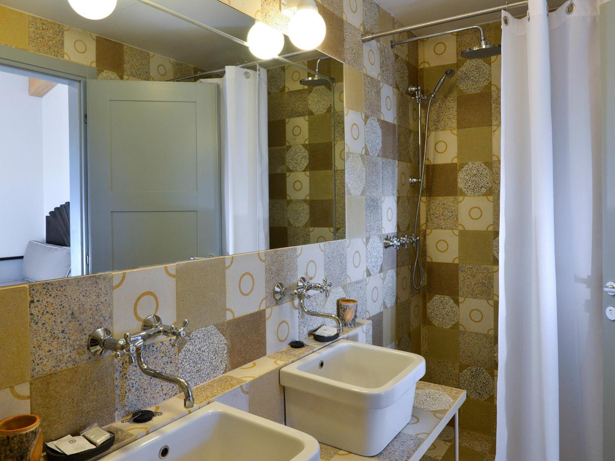 Luxury Suite photo 3