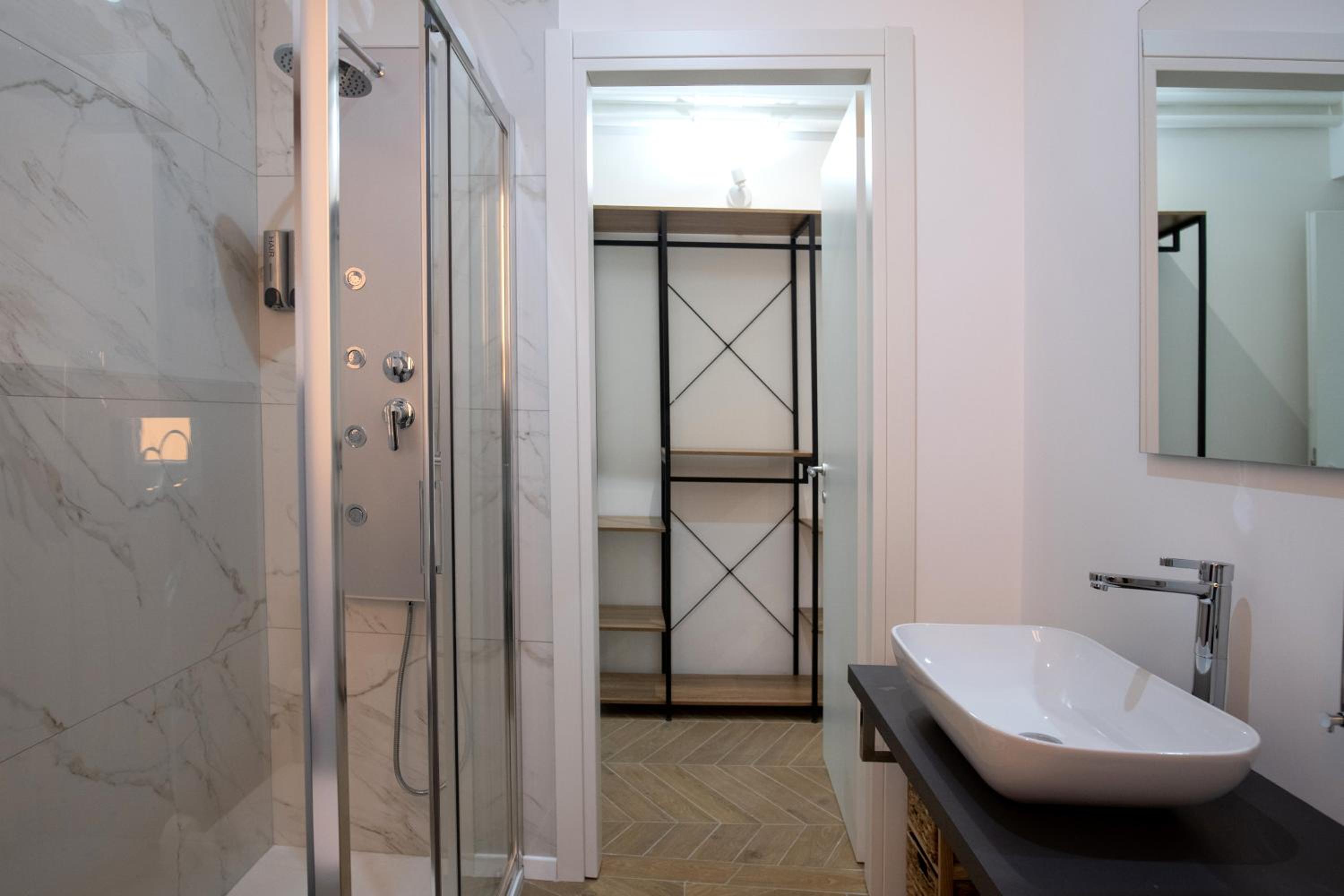 Classic Triple Room photo 2