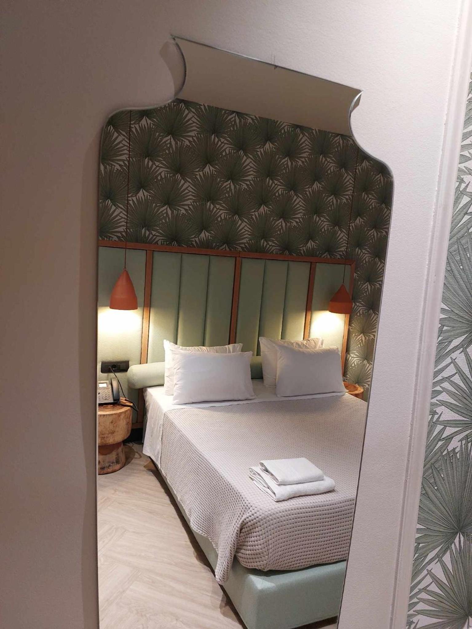 Quarto Duplo Superior com Vista para o Mar
