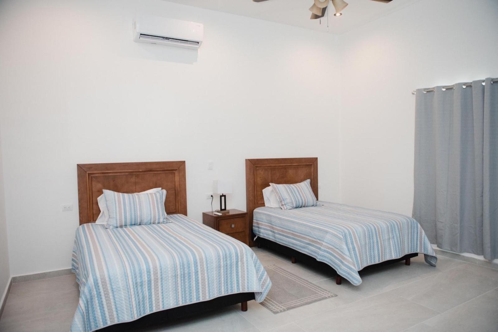 Three-Bedroom Villa photo 1