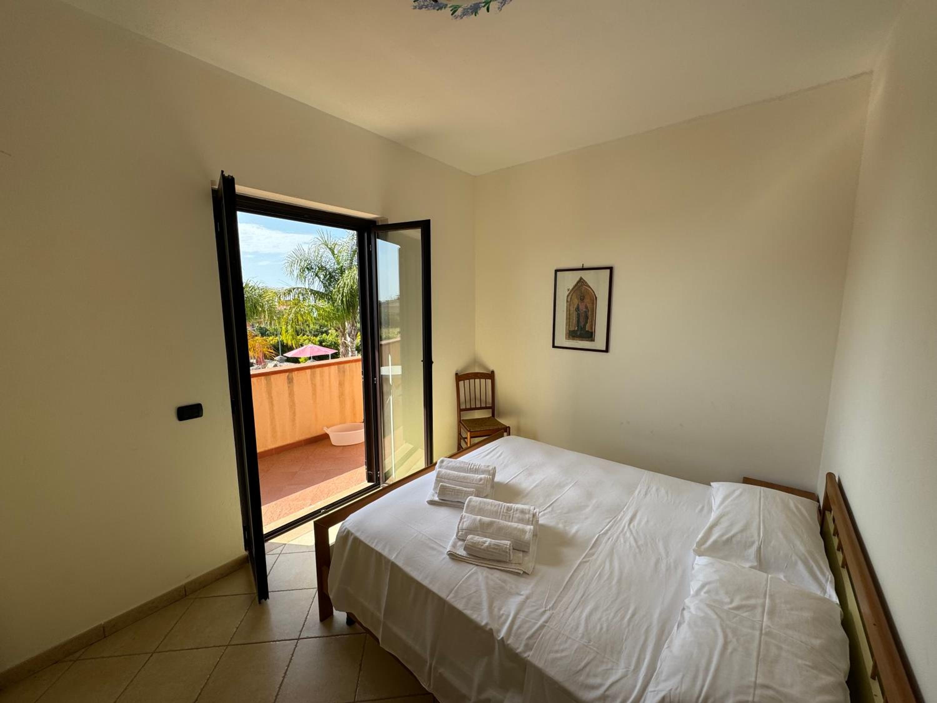 Two-Bedroom Apartment With Pool View photo 1
