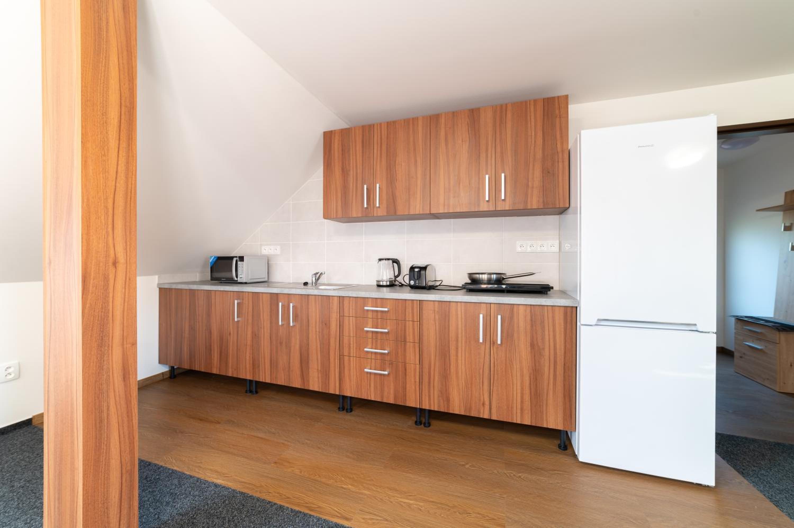 Two-Bedroom Deluxe Apartment photo 2
