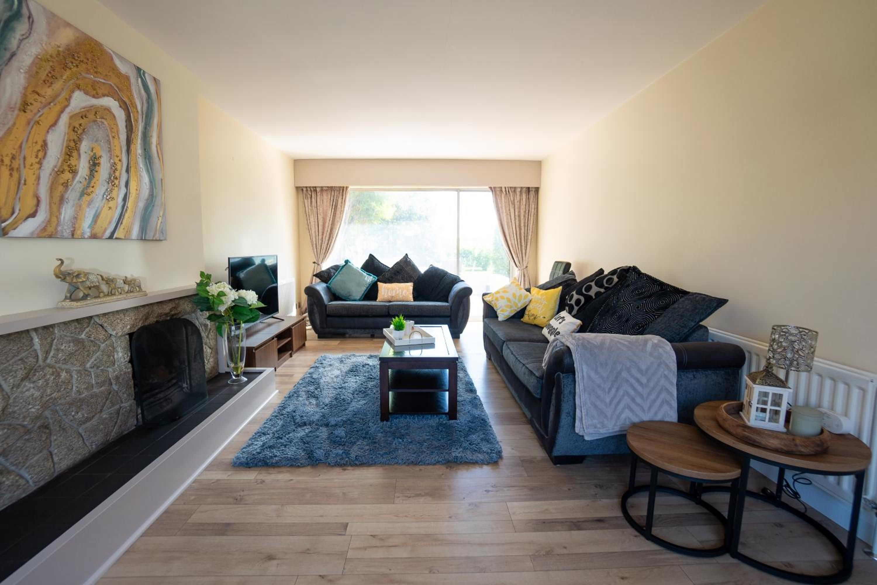 Three-Bedroom House photo 1