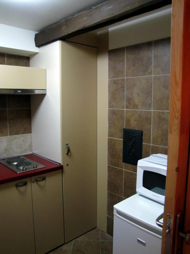 Twin Room With Bathroom photo 2