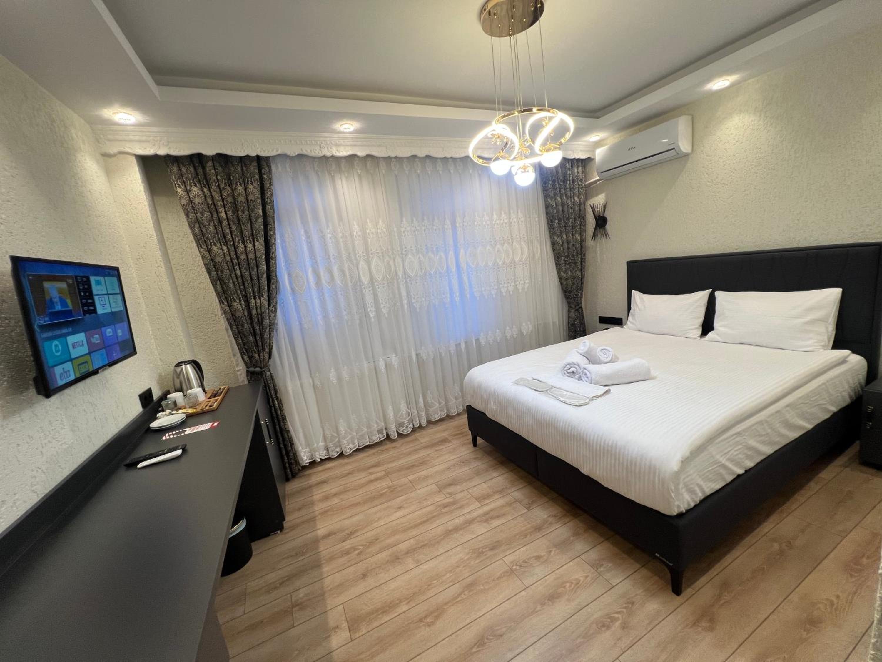 Standard Double Room photo 2