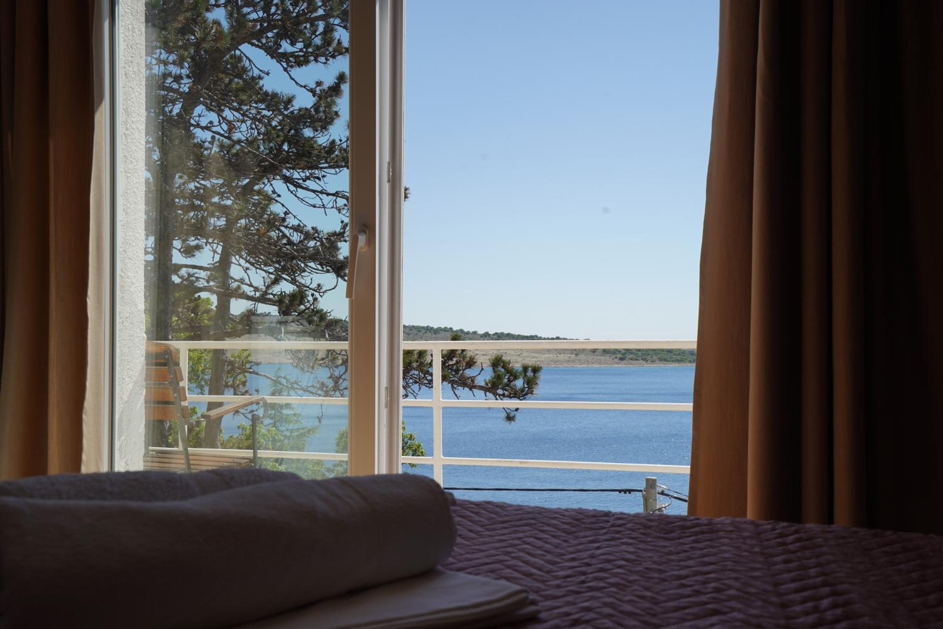 Superior Double Room with Balcony and Sea View photo 3