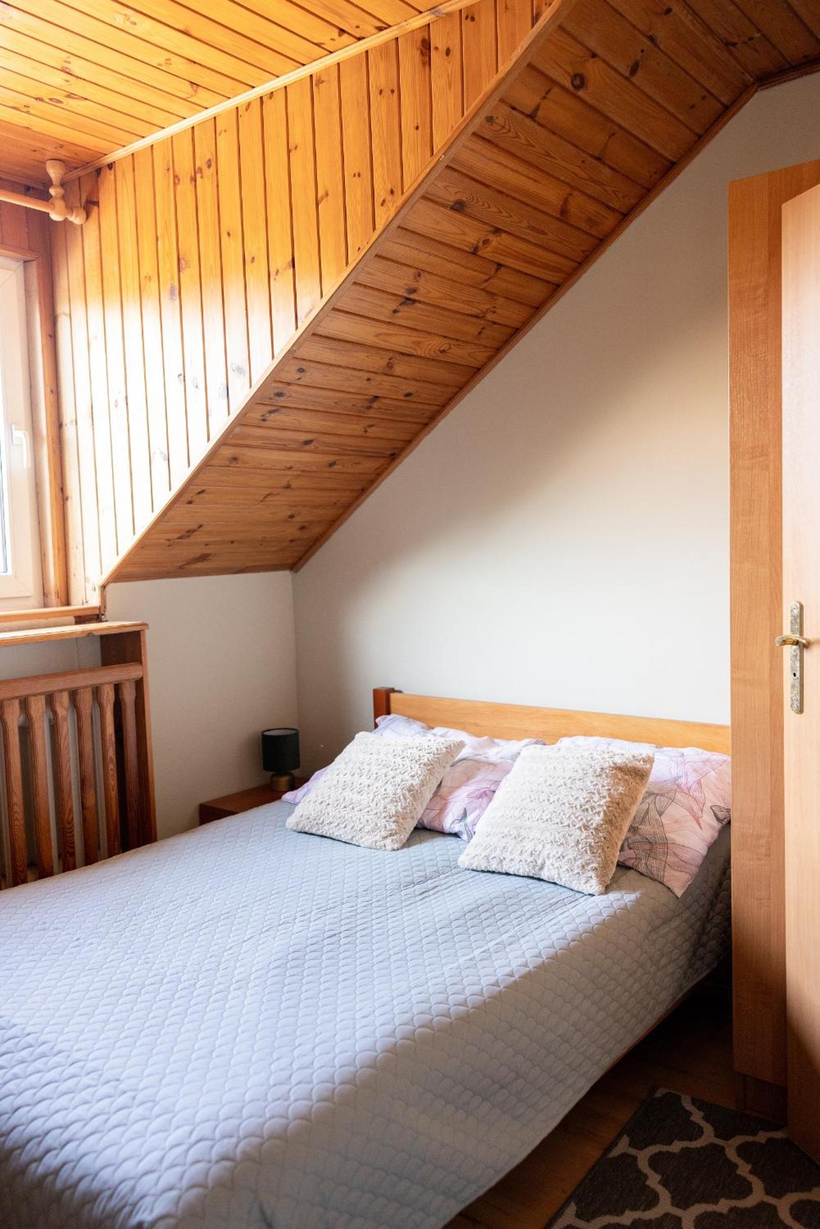 Double Room with Private Bathroom photo 2
