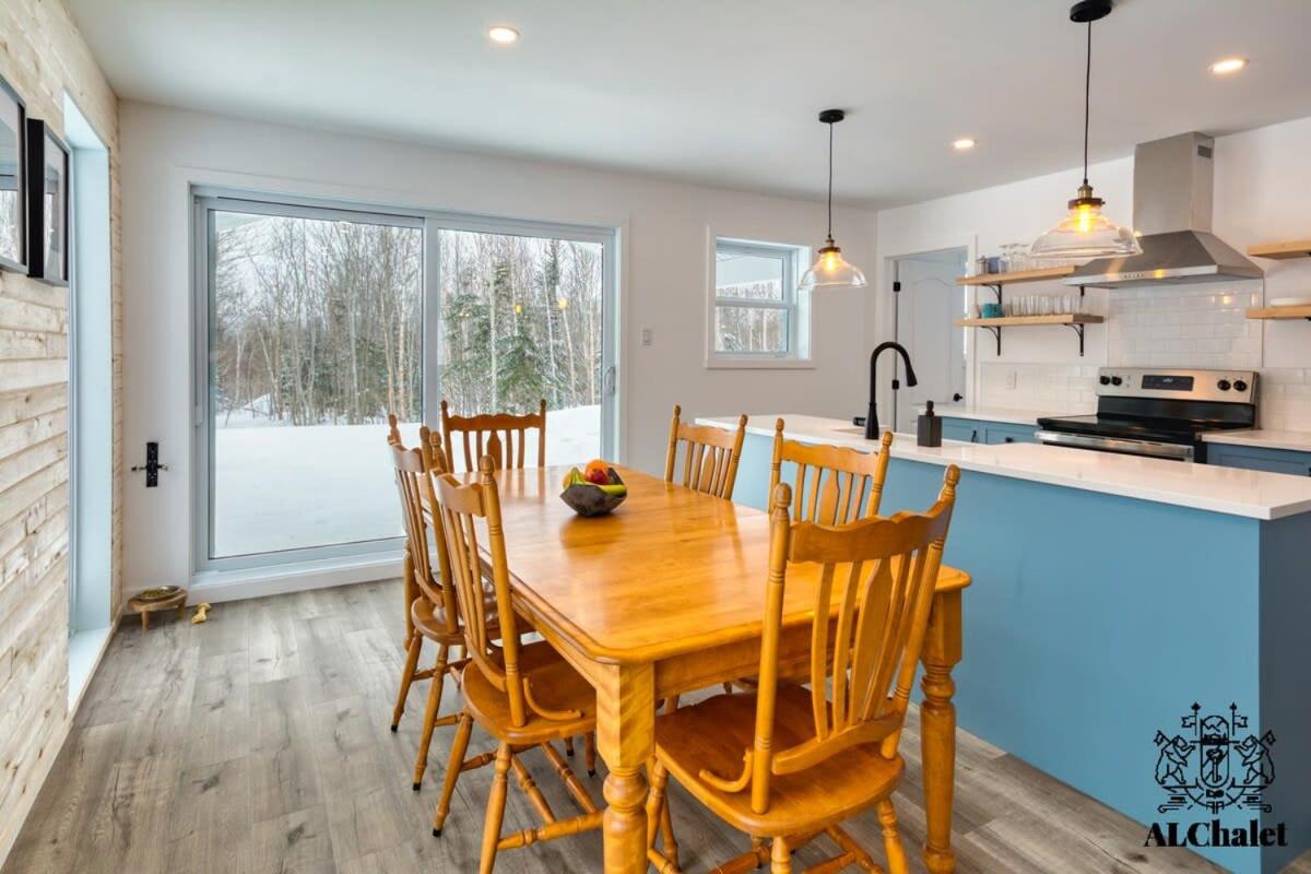 Three-Bedroom Chalet - Photo 4