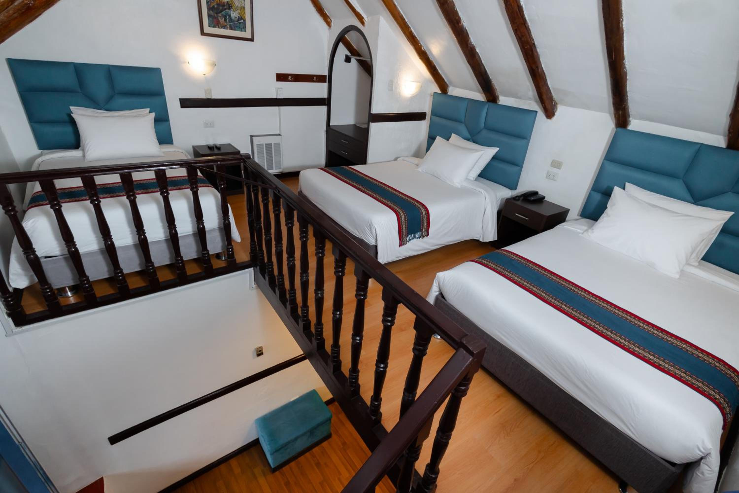 Triple Room with Balcony - Photo 2
