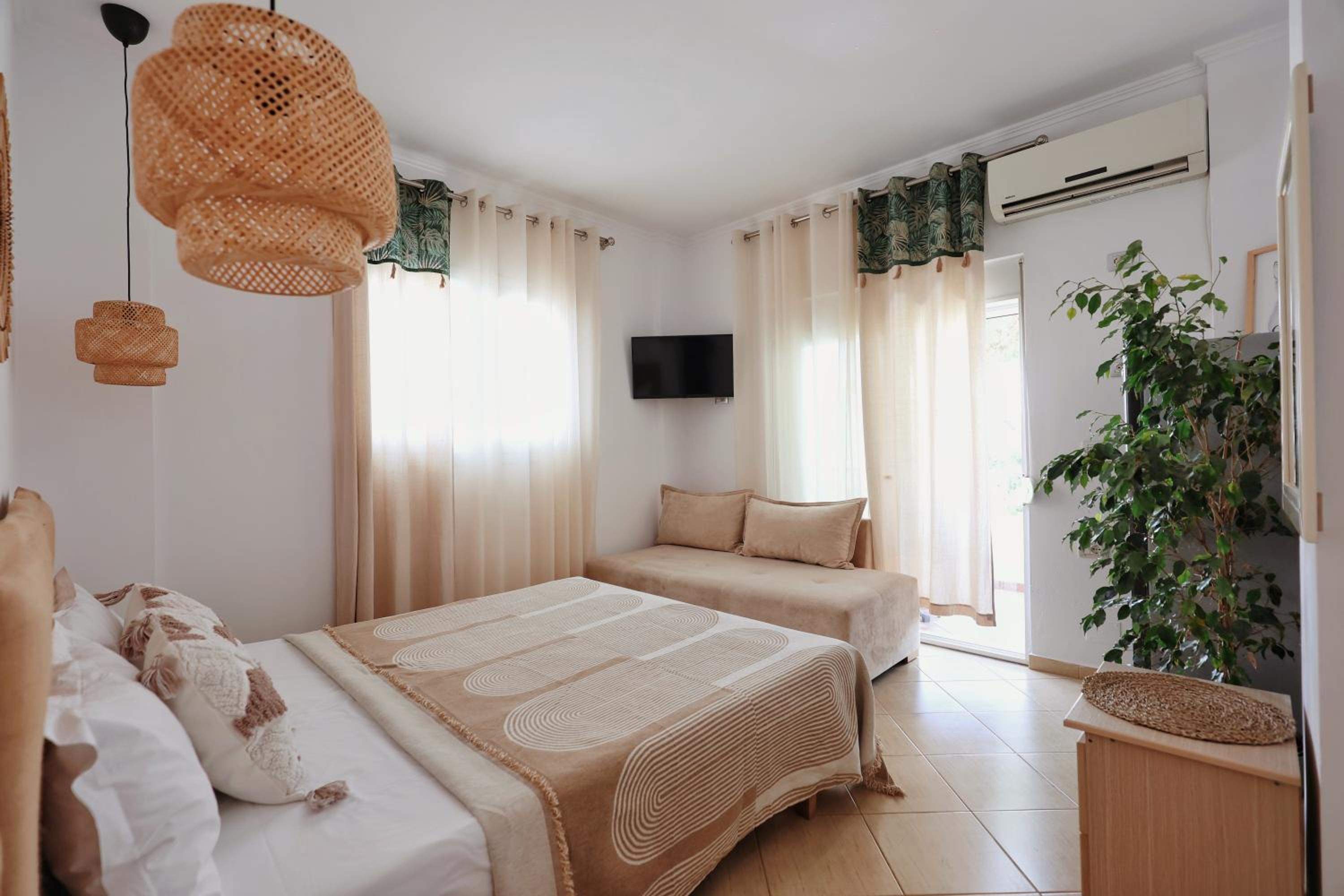 Triple Room with Balcony