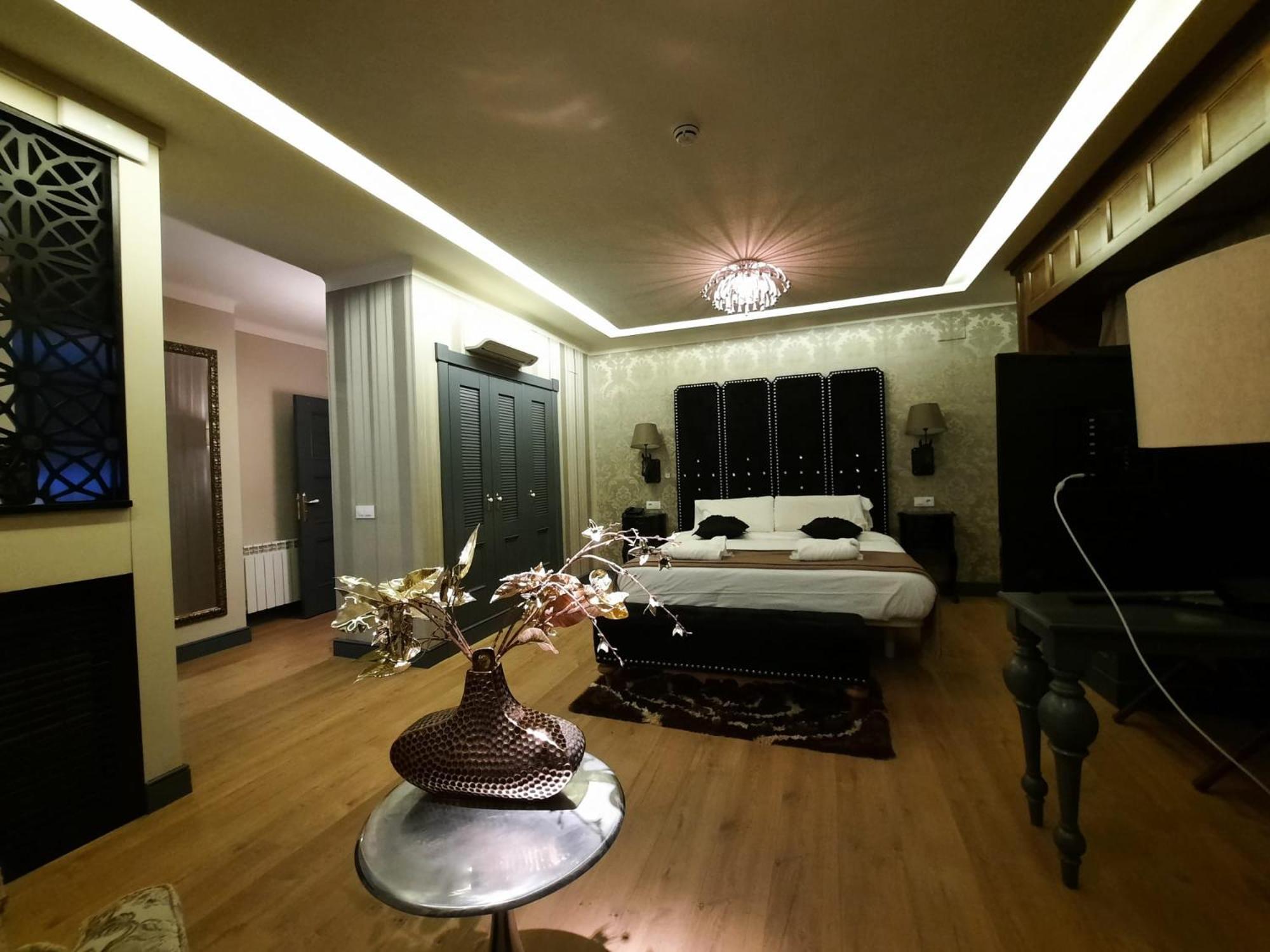 Suite Deluxe con Bañera de Hidromasaje