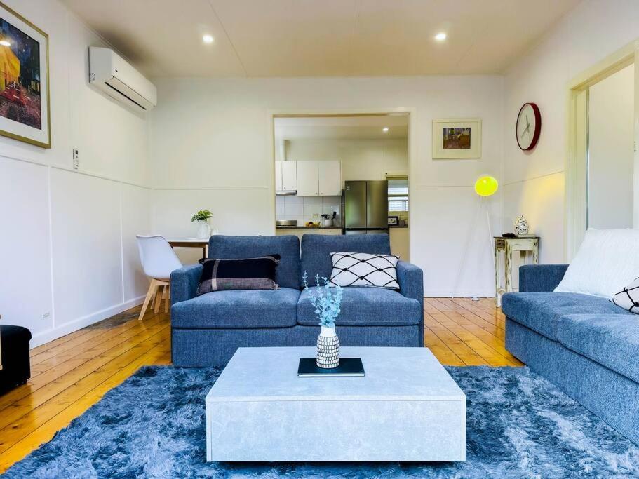 Three-Bedroom Apartment photo 1
