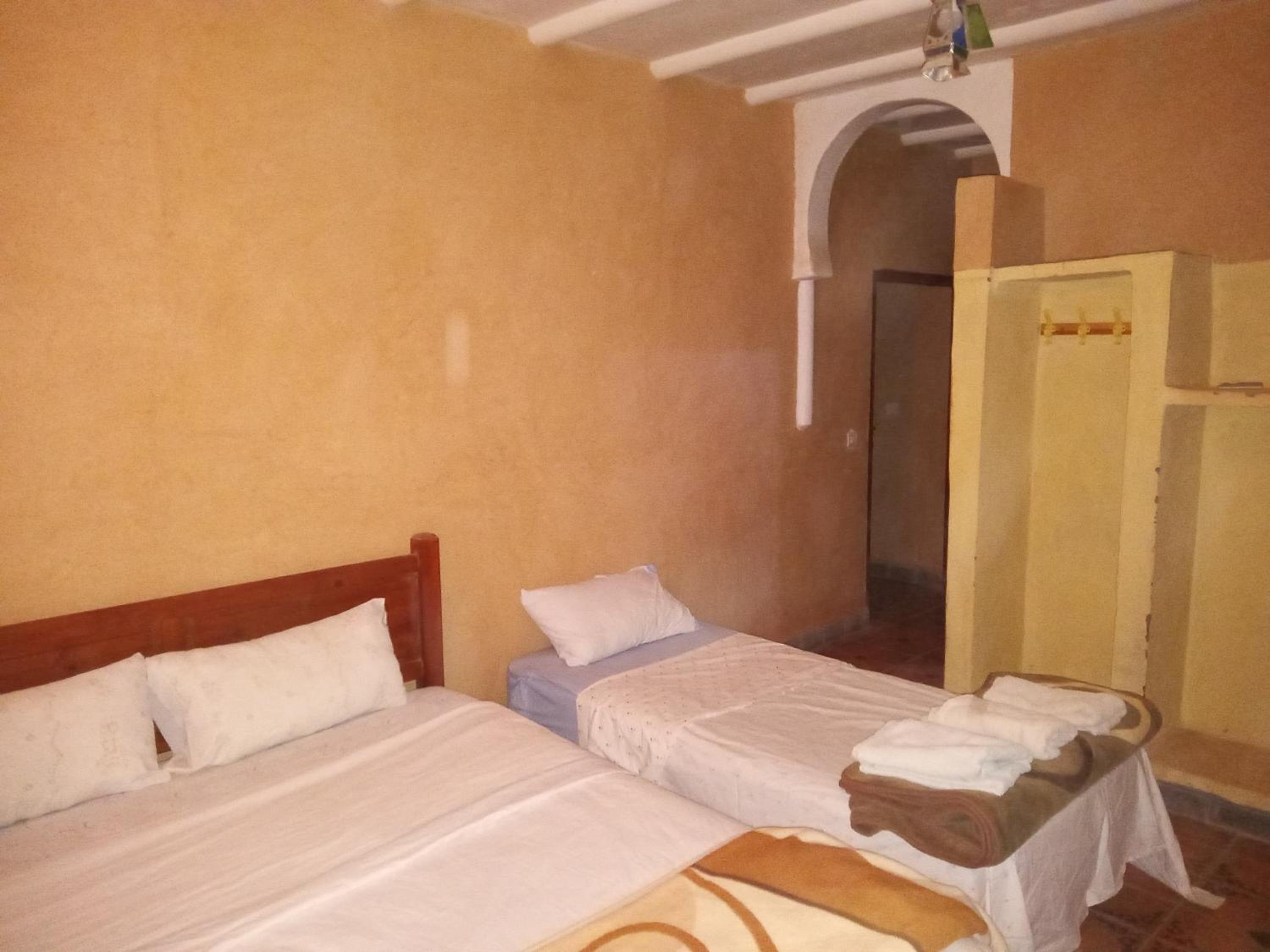 Triple Room with Bathroom - Photo 1