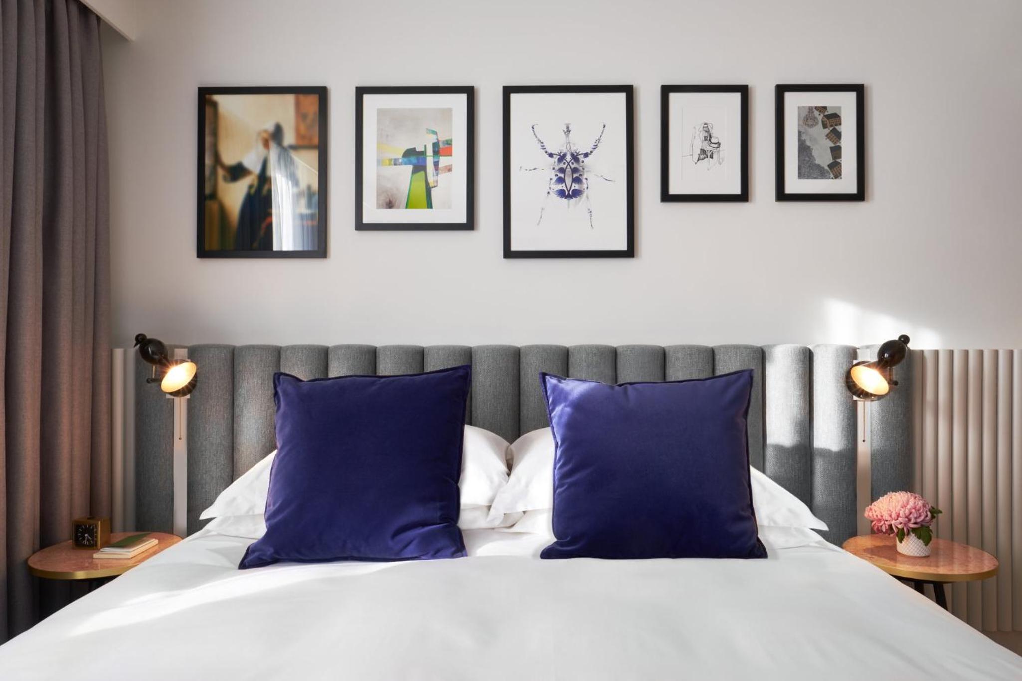 Premium King Room with One King Bed (Non Smoking)