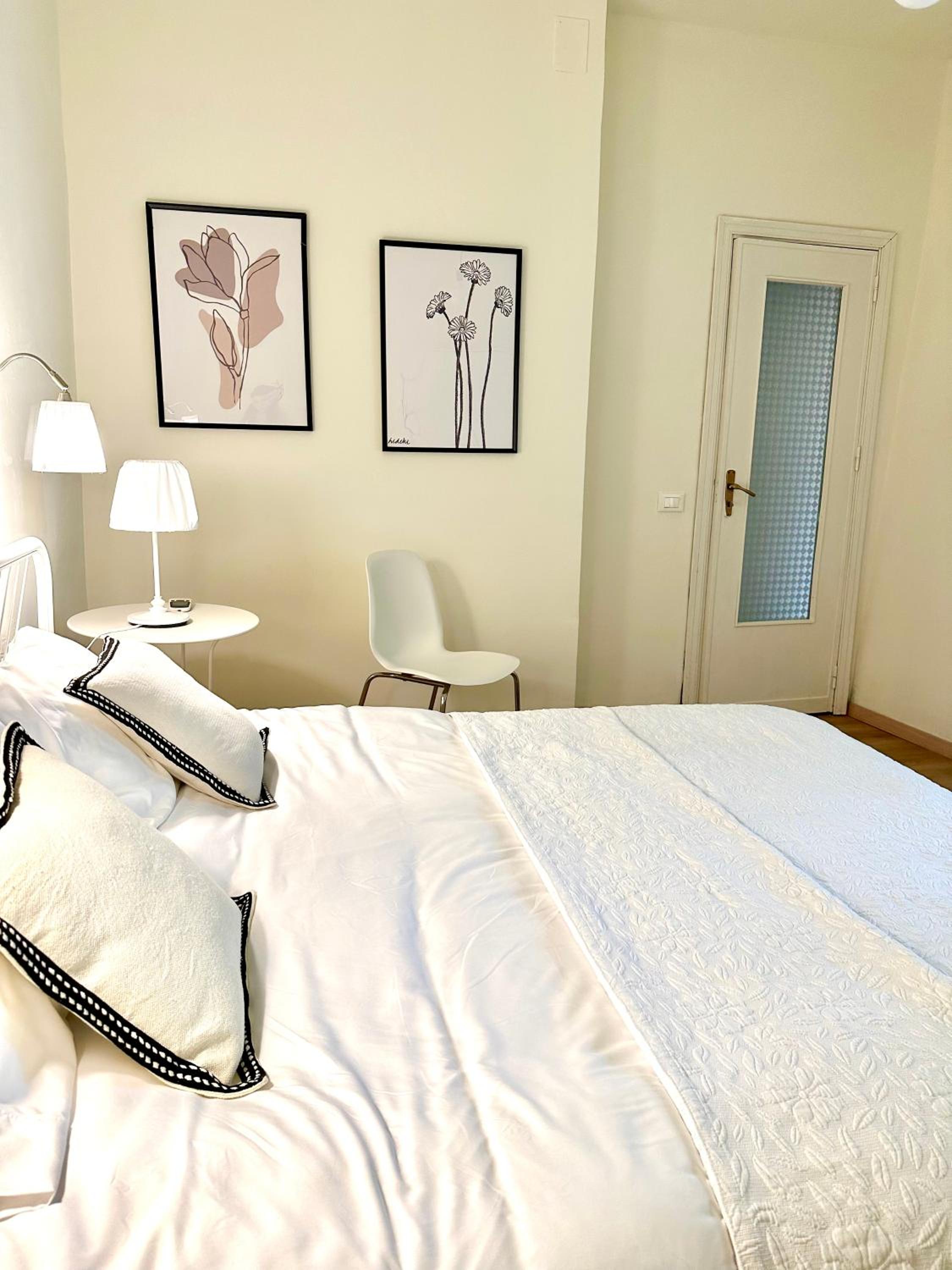 Three-Bedroom Apartment with Balcony