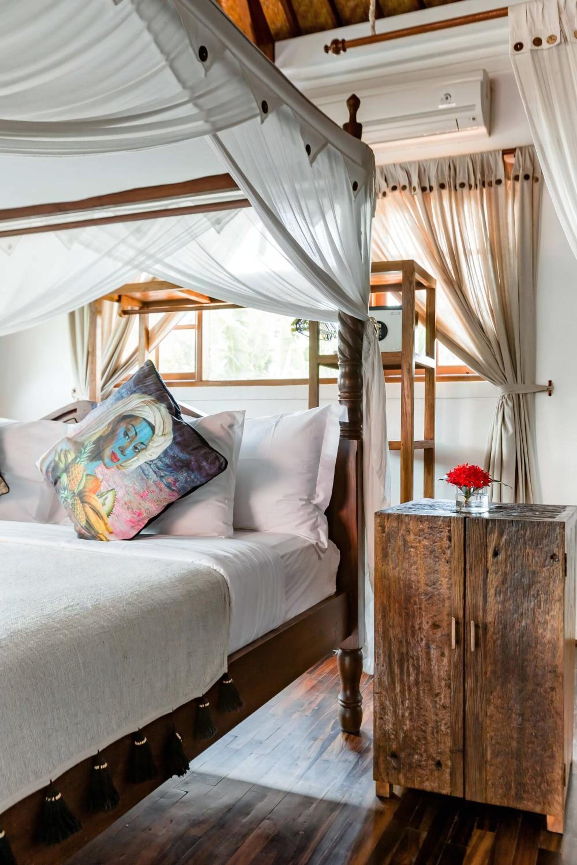 Four Bedroom Villa with Private Pool No.4