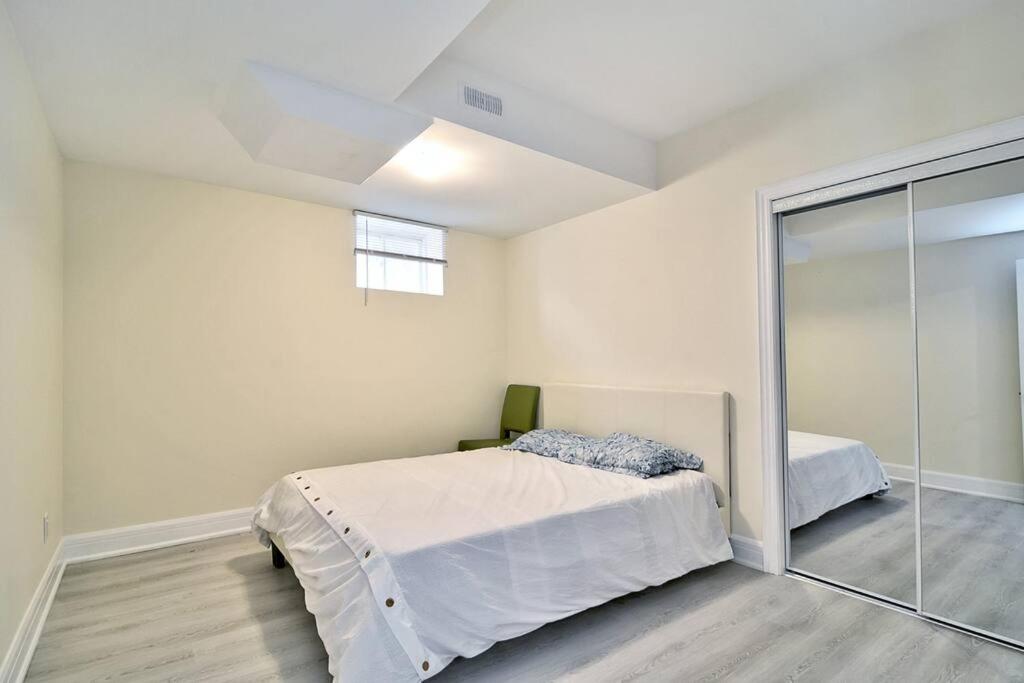 Three-Bedroom Standard Apartment photo 3