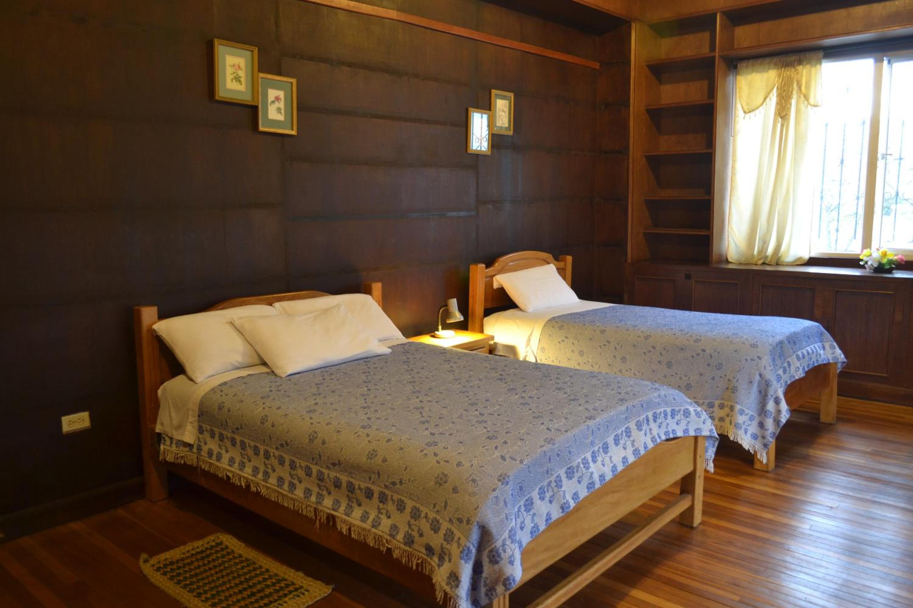 Triple Room with Private Bathroom photo 2