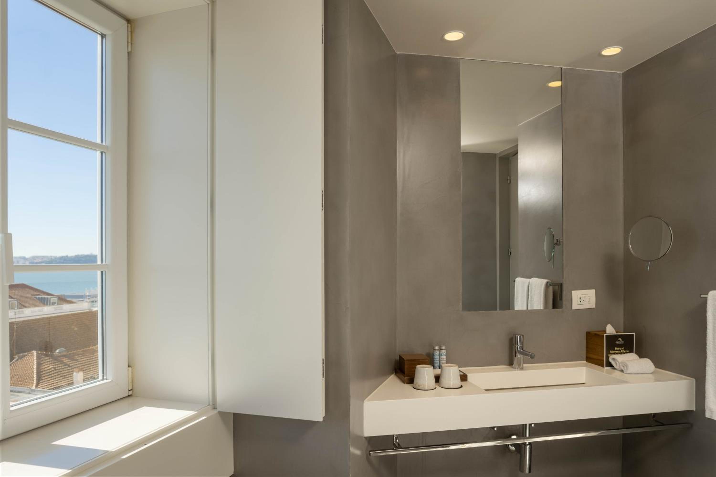 Superior Double or Twin Room with view photo 2
