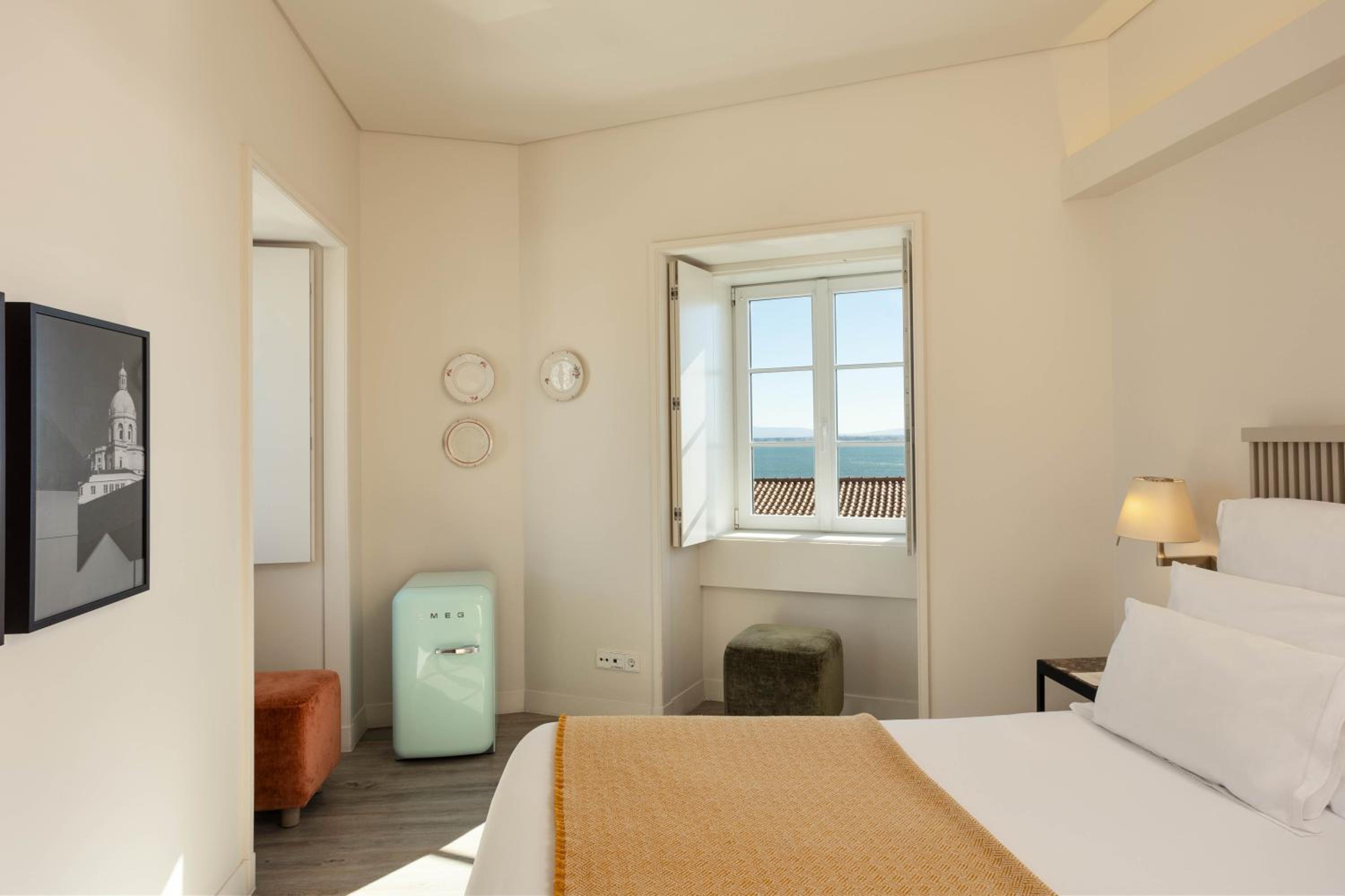 Superior Double or Twin Room with view photo 1