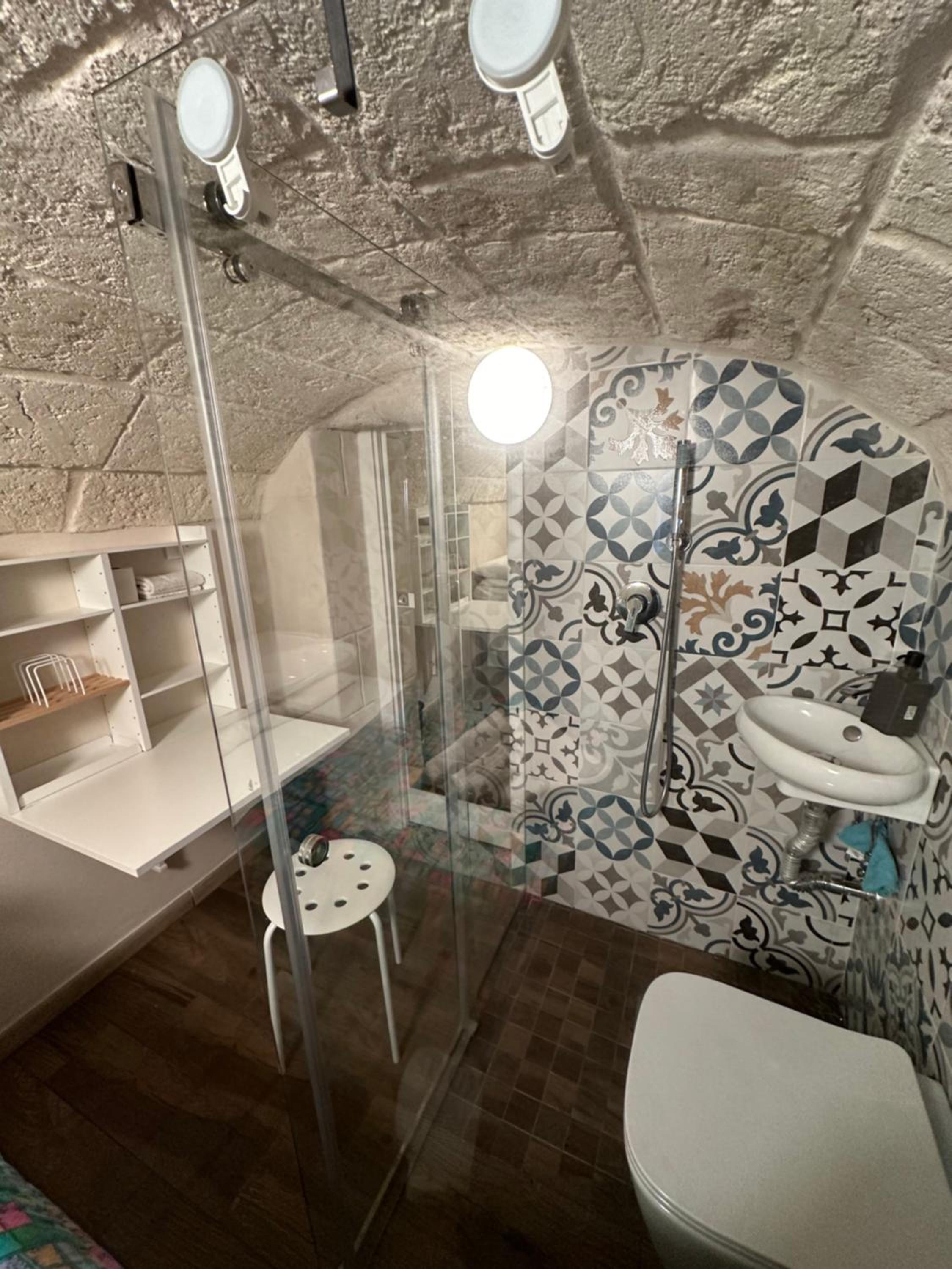 Small Single Room