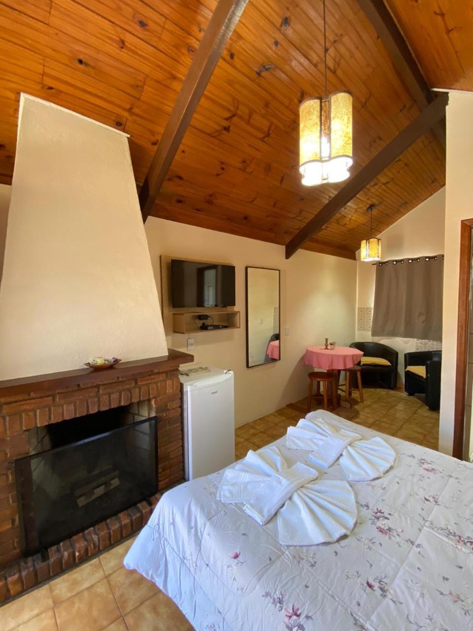 Superior Suite - Photo 5