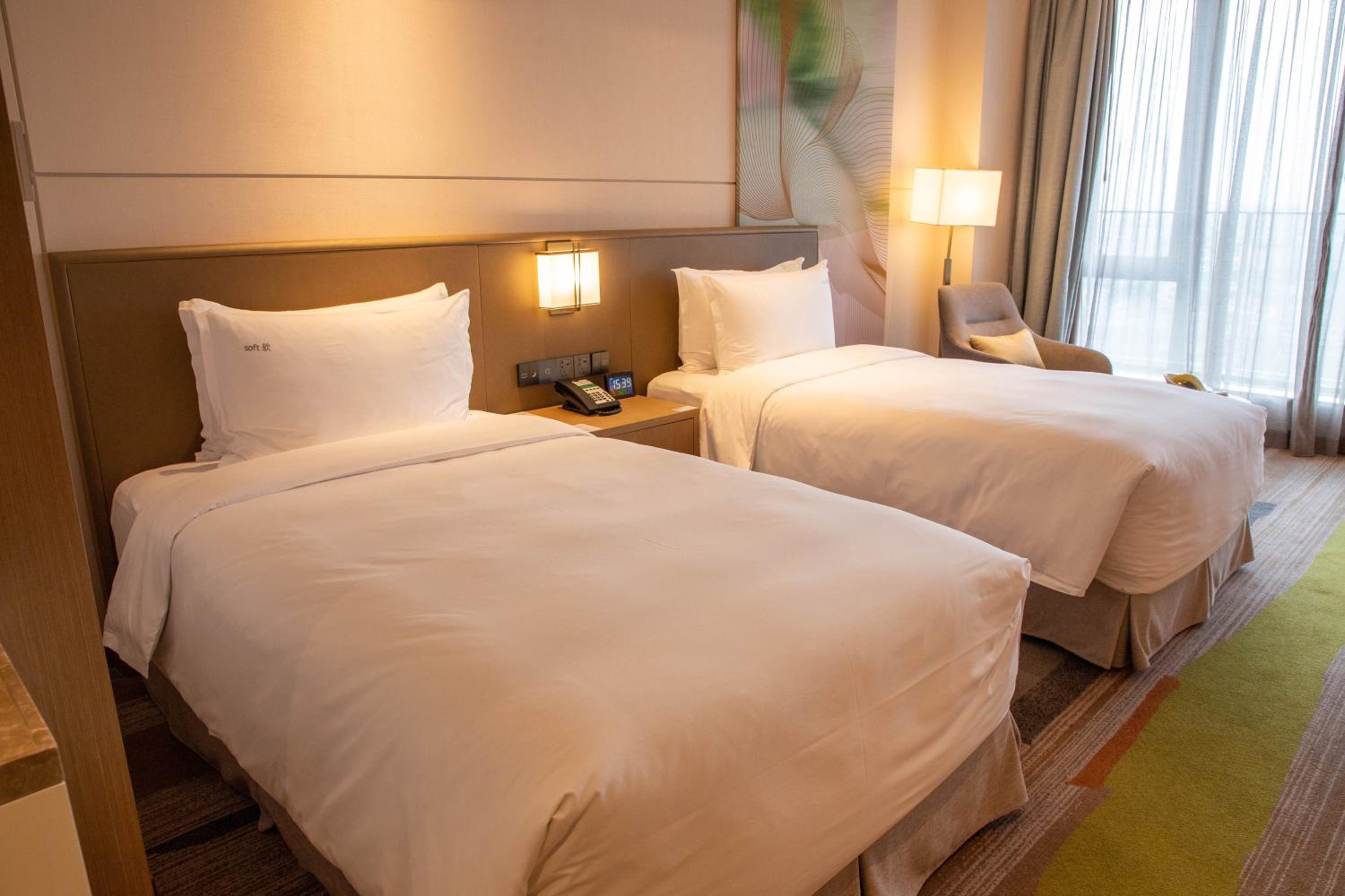 Upgraded Standard Room photo 3