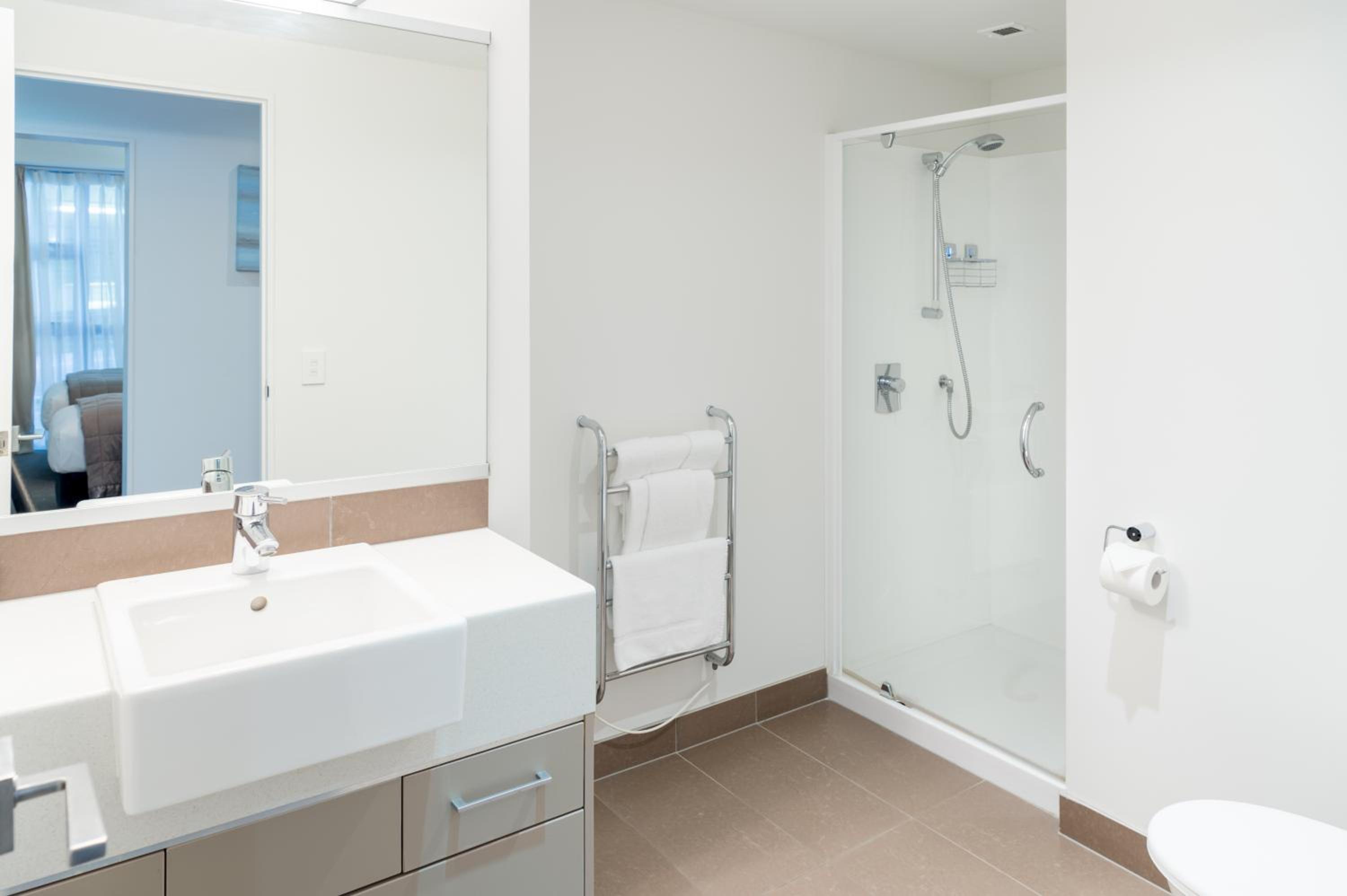 Two-Bedroom Suite - Photo 9