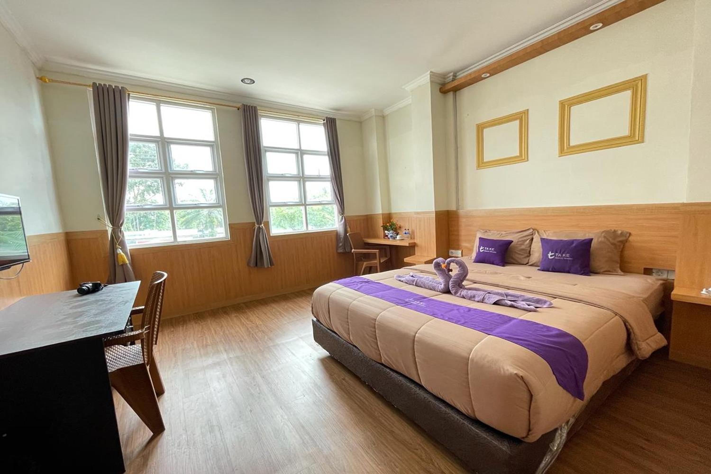 Deluxe Double Room - Photo 1