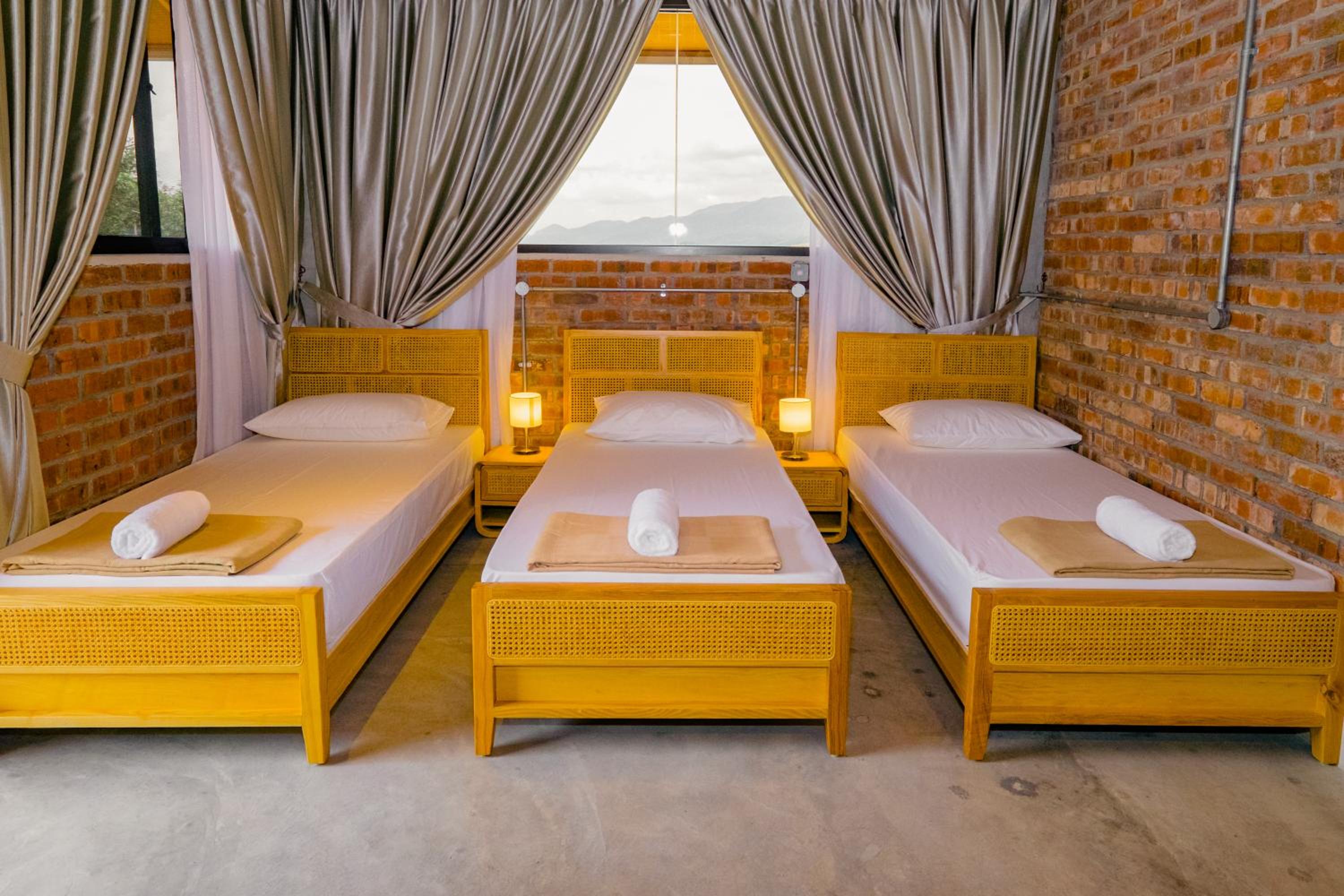 Standard Triple Room photo 2