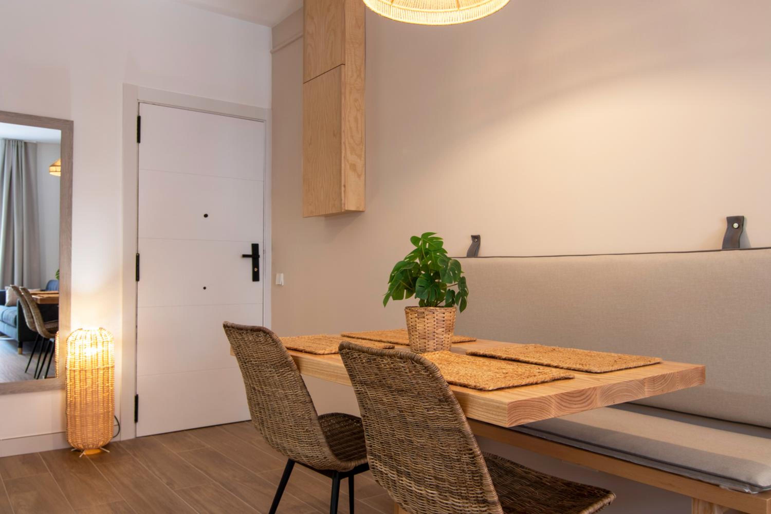 Two-Bedroom Apartment with Balcony photo 2