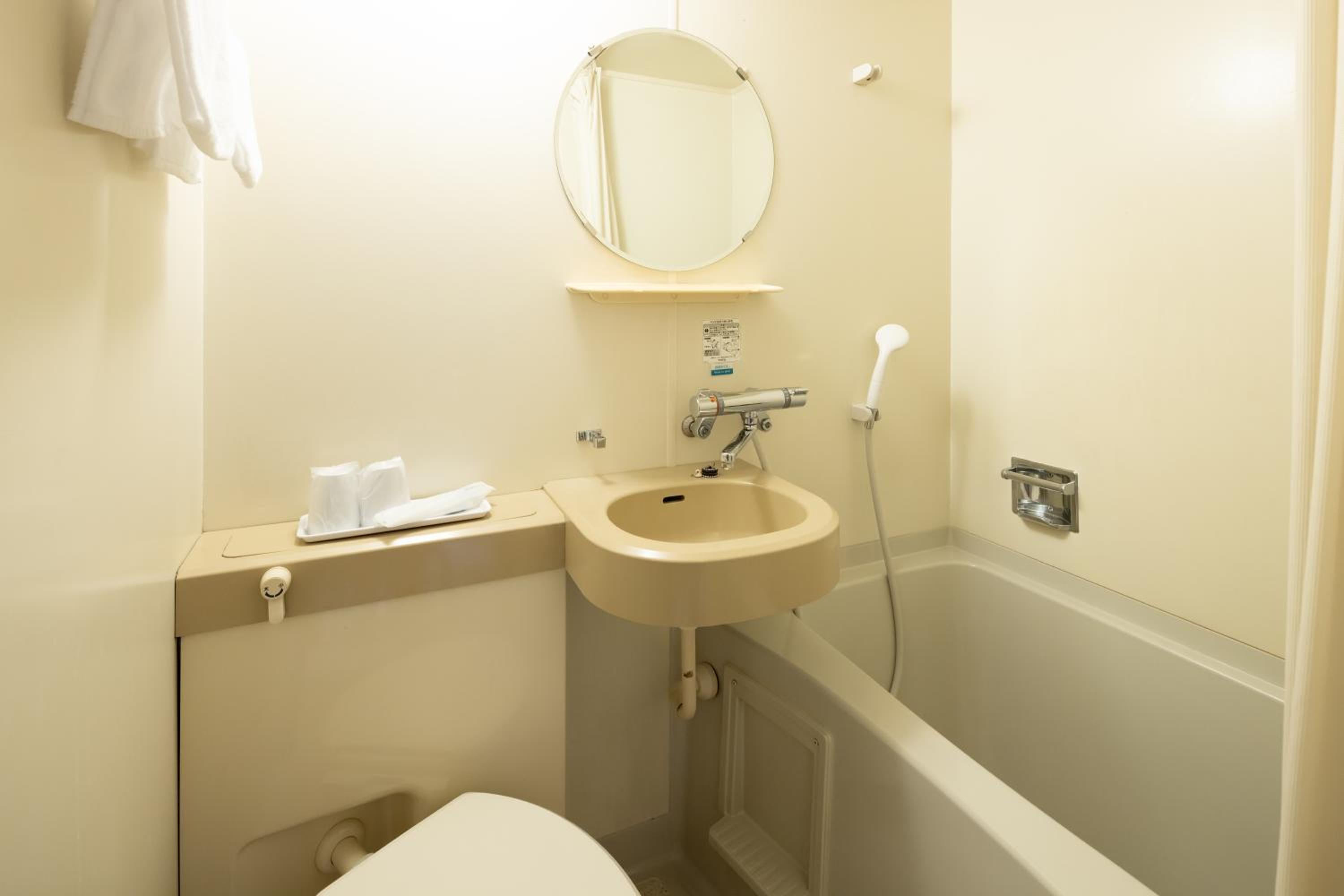 Western-Style Single Room (No View) - Non Smoking - No Meals photo 2
