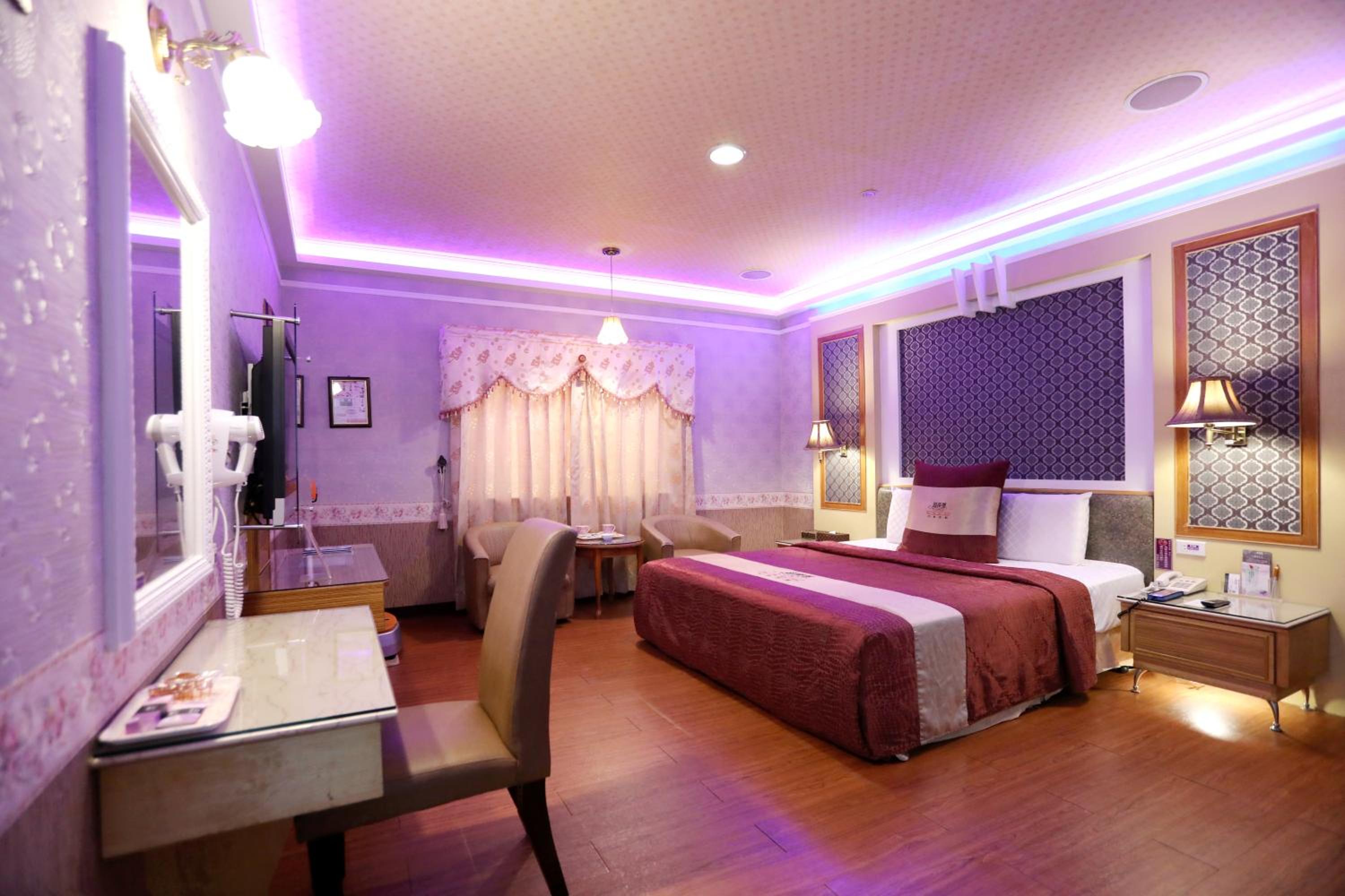 Standard Double Room photo 3