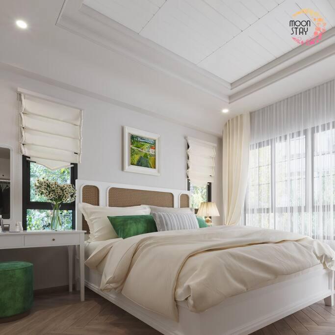 Three-Bedroom Villa photo 3